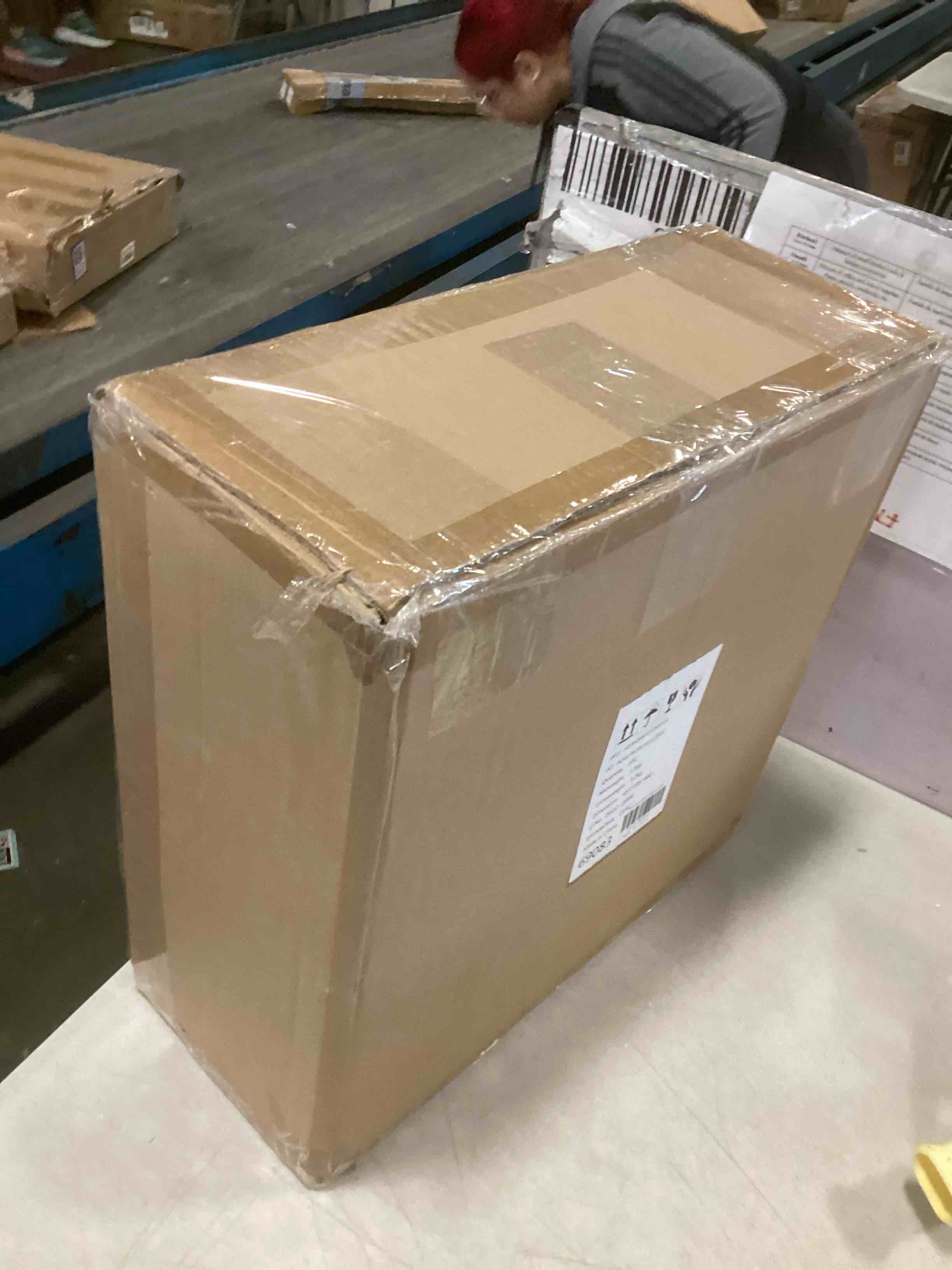 https://s3.amazonaws.com/lotting-images-prod/bidfta/PPE2093078_1741180420576.jpeg