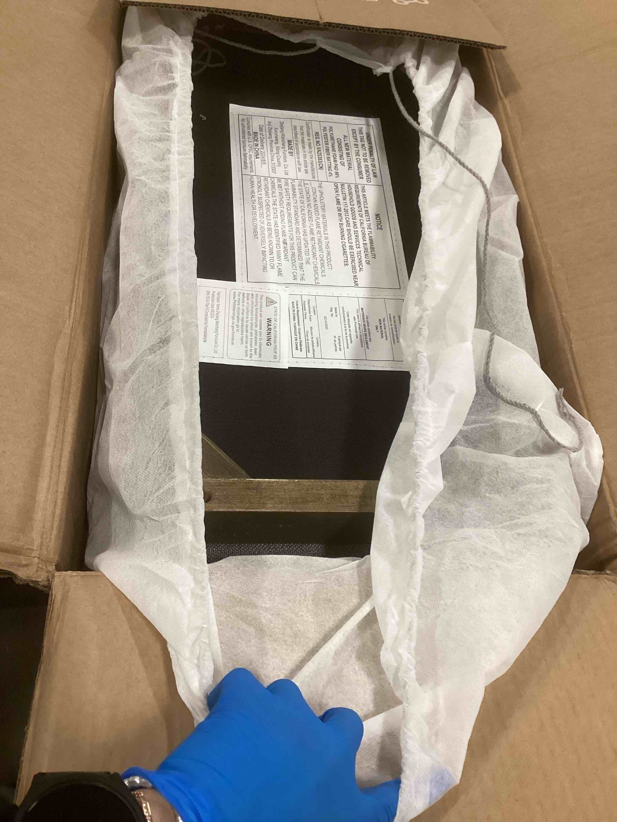 https://s3.amazonaws.com/lotting-images-prod/bidfta/PPE2093410_1741267899466.jpeg