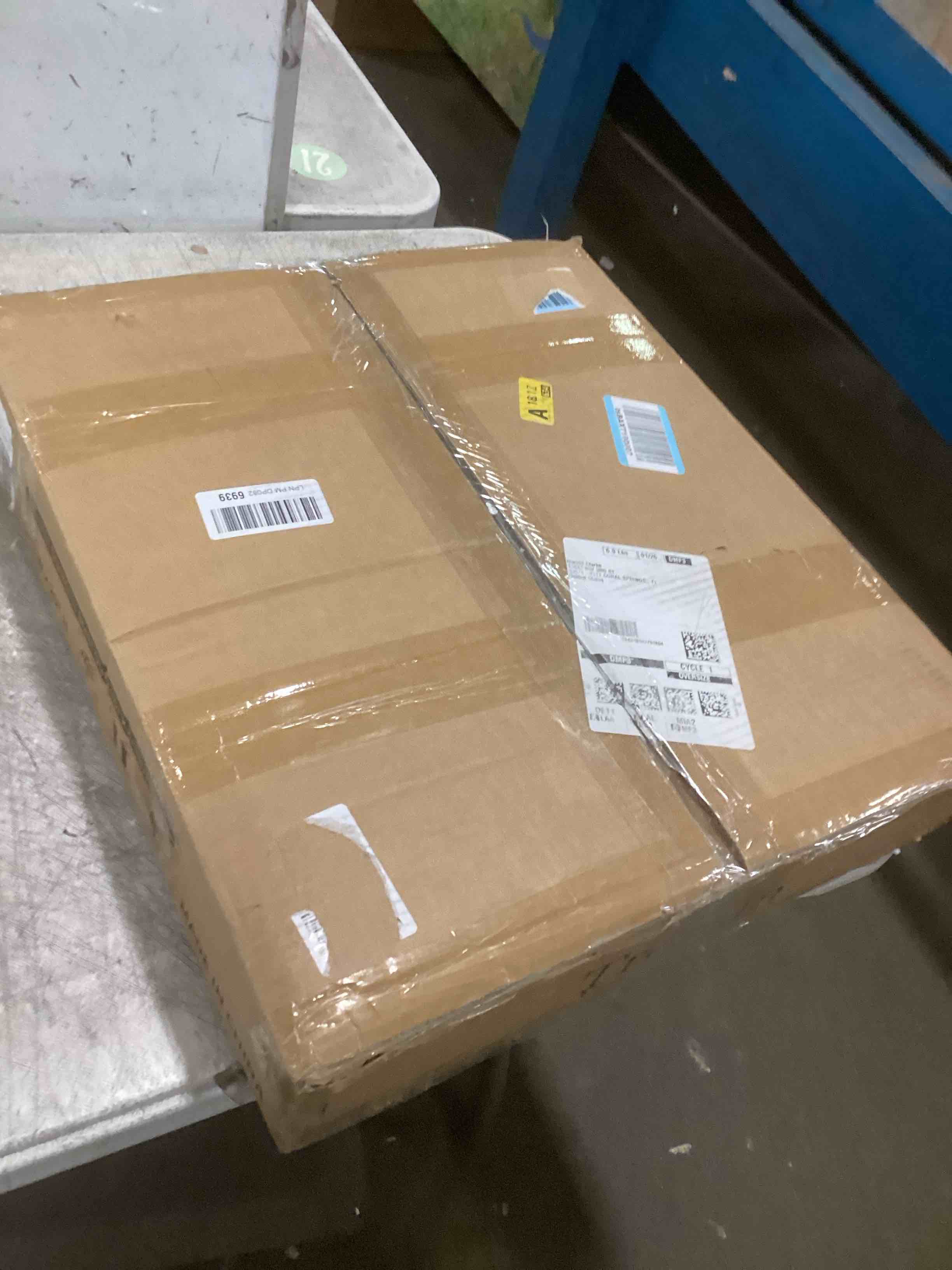 https://s3.amazonaws.com/lotting-images-prod/bidfta/PPE2093741_1741362307797.jpeg
