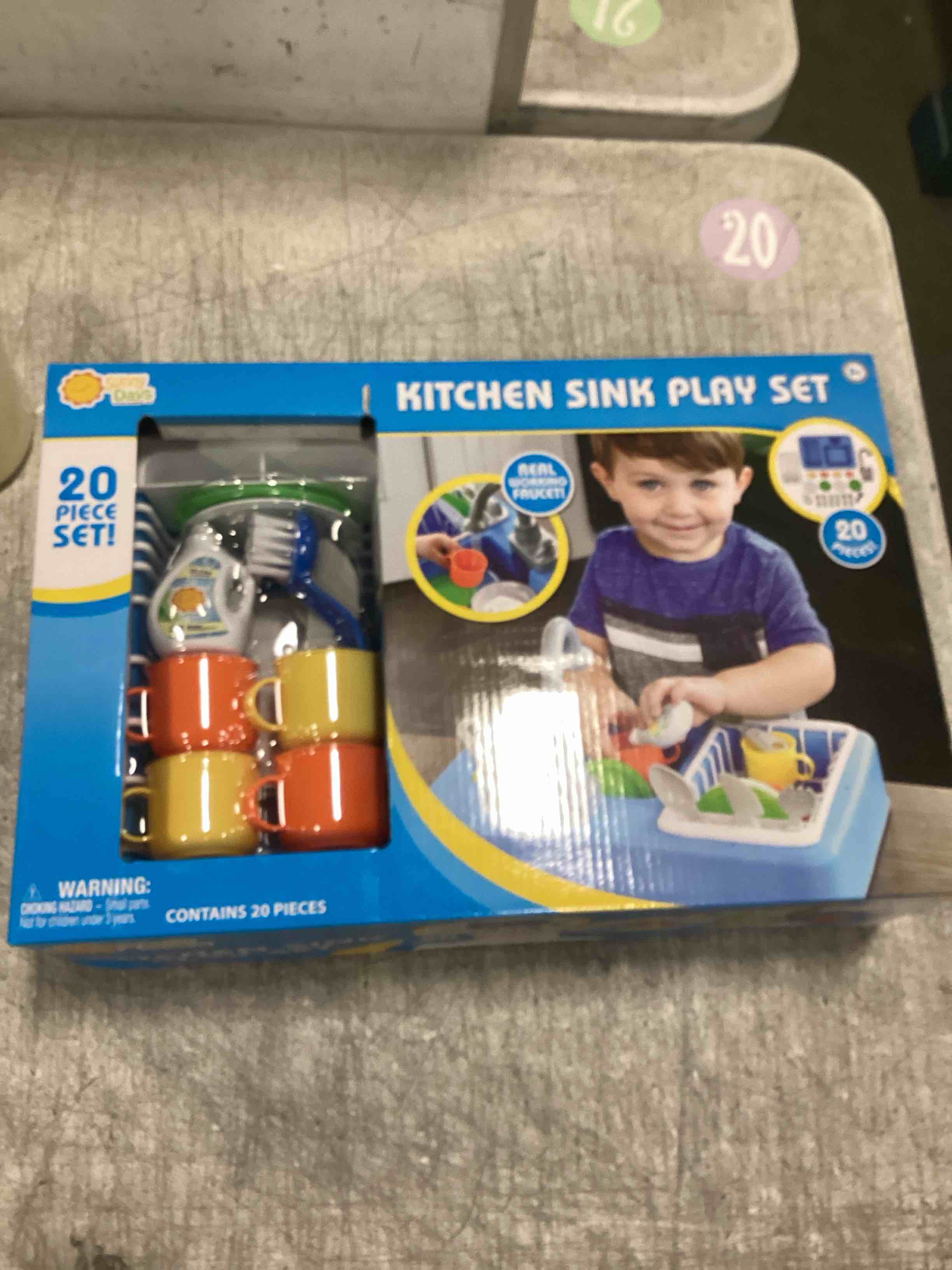 https://s3.amazonaws.com/lotting-images-prod/bidfta/PPE2093928_1741379473901.jpeg