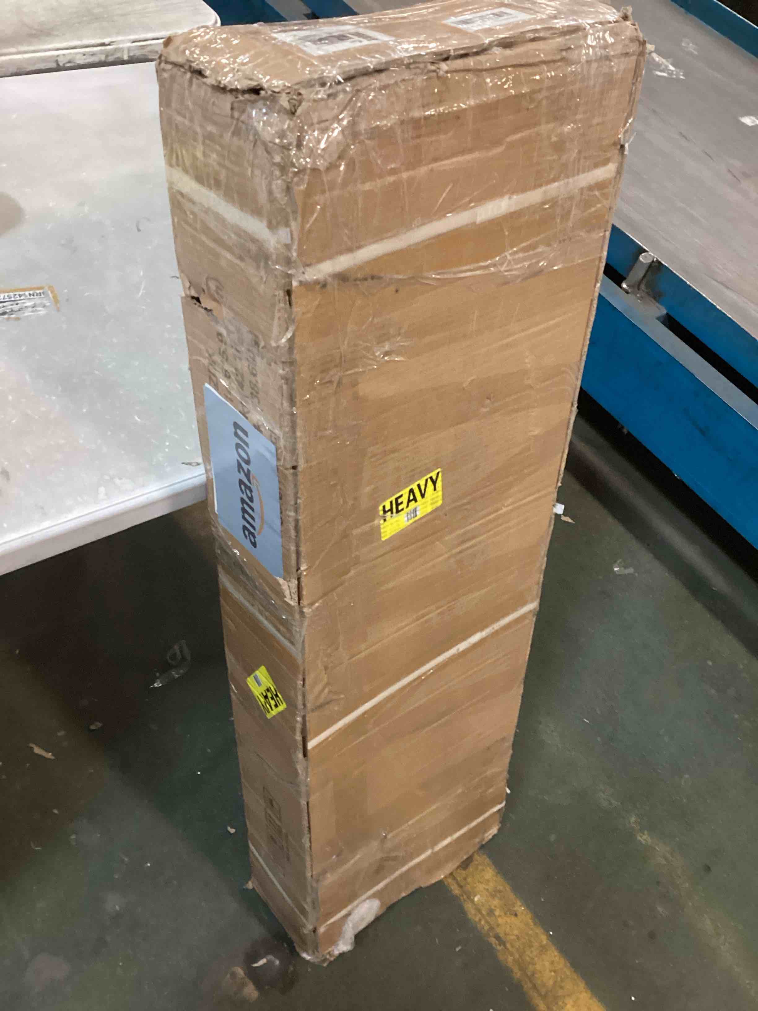 https://s3.amazonaws.com/lotting-images-prod/bidfta/PPE2094331_1741702938146.jpeg