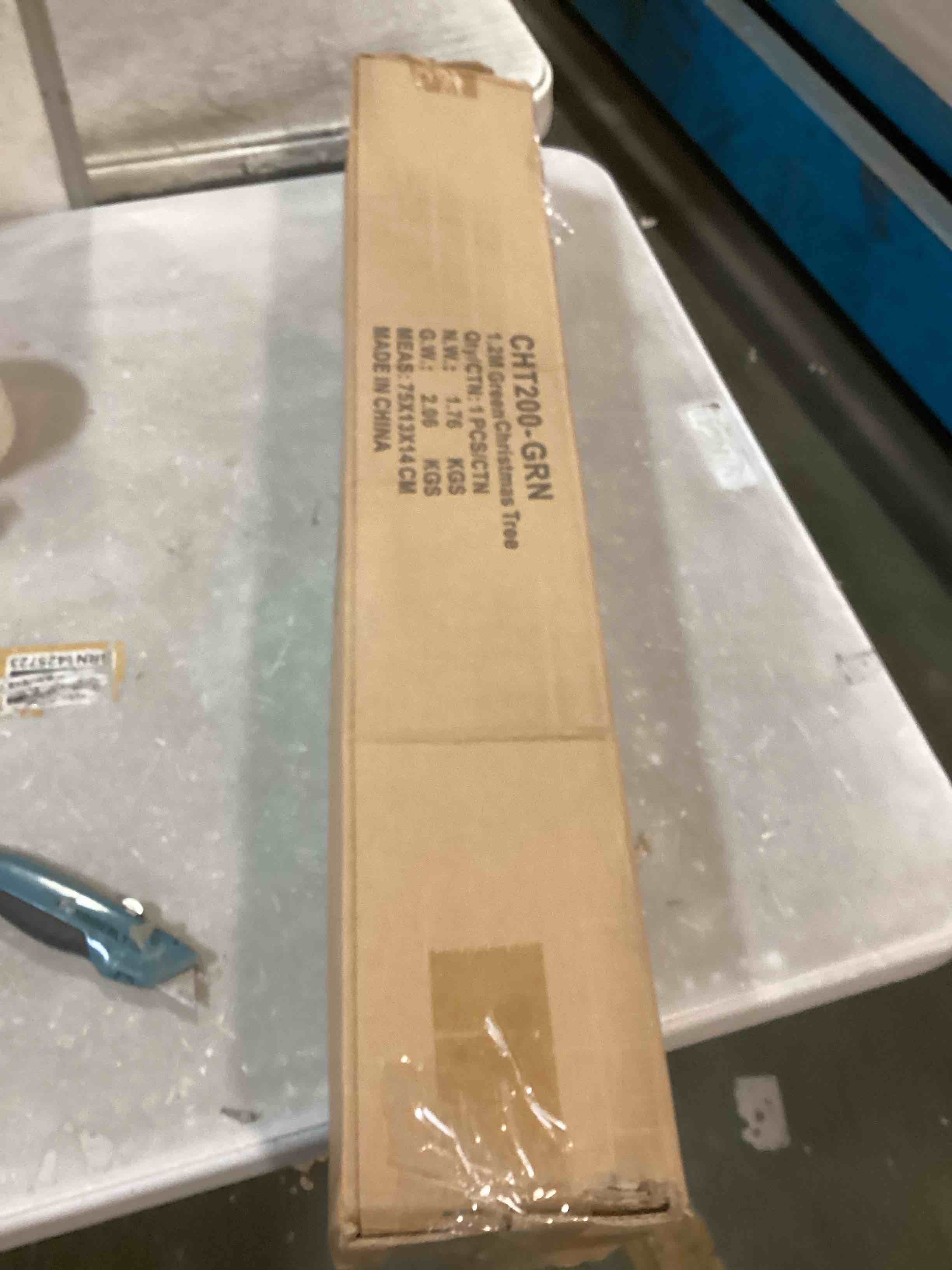 https://s3.amazonaws.com/lotting-images-prod/bidfta/PPE2094441_1741718374915.jpeg