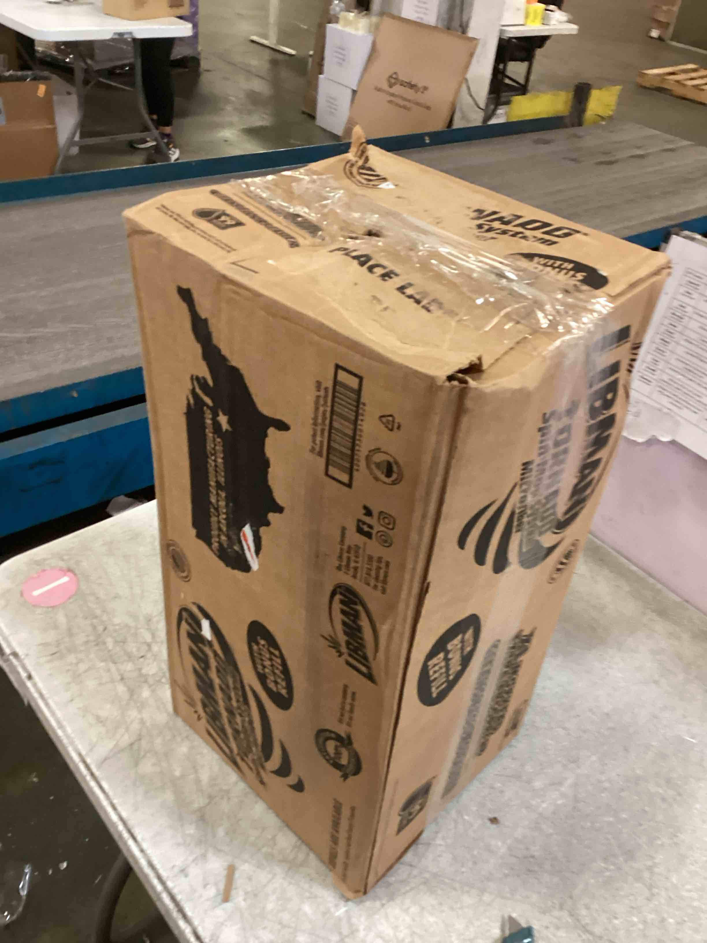 https://s3.amazonaws.com/lotting-images-prod/bidfta/PPE2094933_1741967406132.jpeg