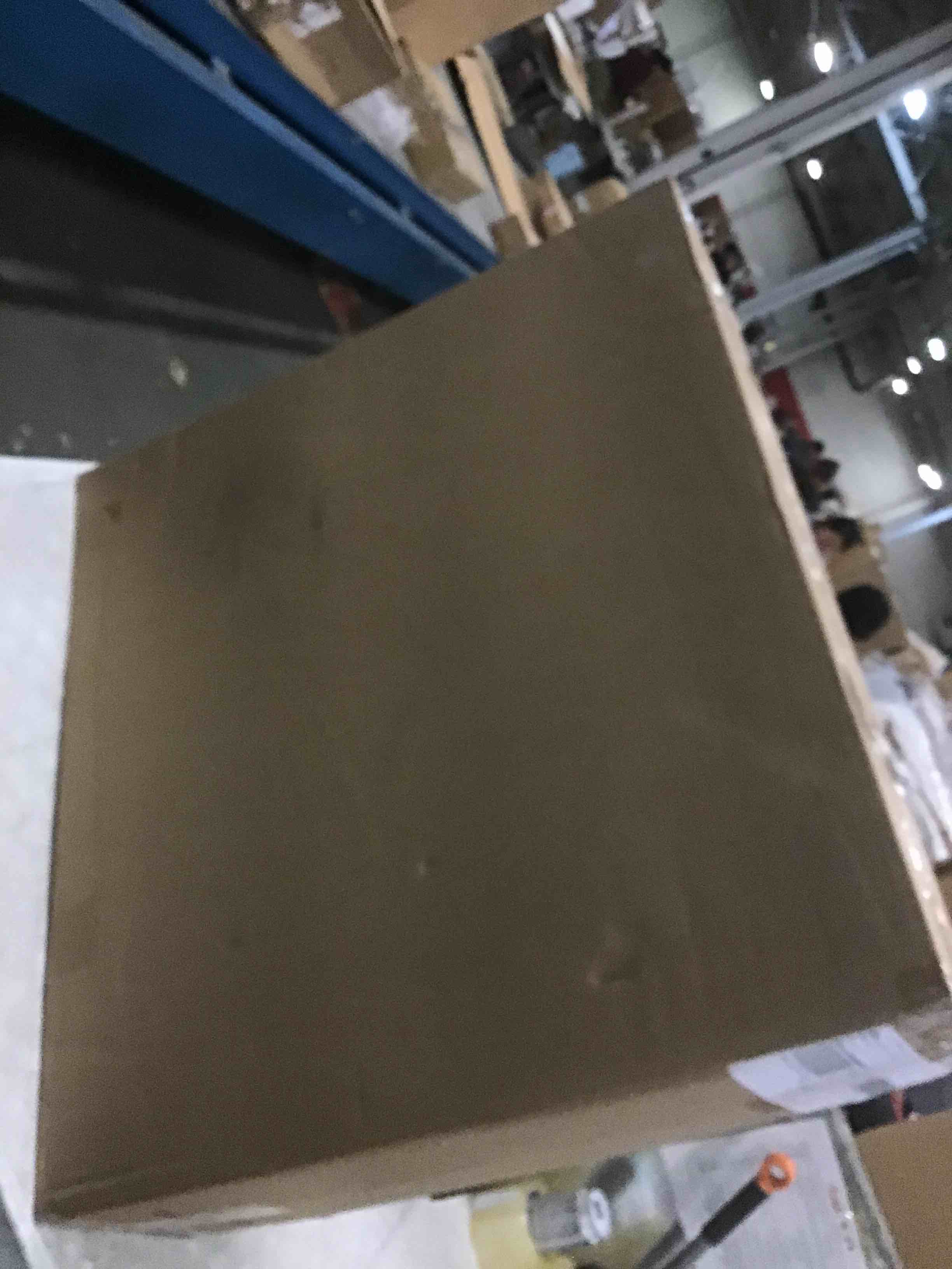 https://s3.amazonaws.com/lotting-images-prod/bidfta/PPE2095422_1739394933358.jpeg