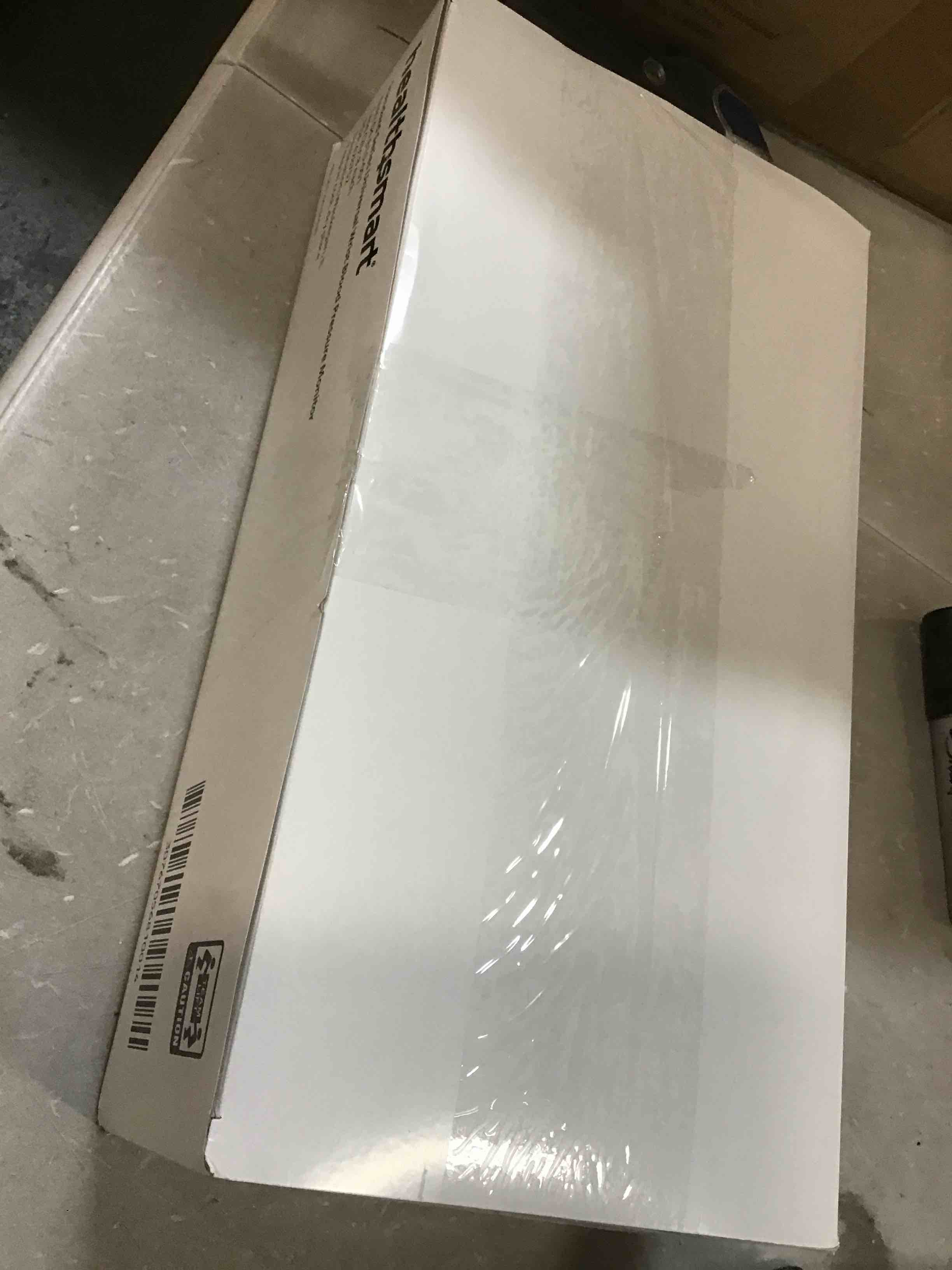 https://s3.amazonaws.com/lotting-images-prod/bidfta/PPE2095707_1739465701722.jpeg