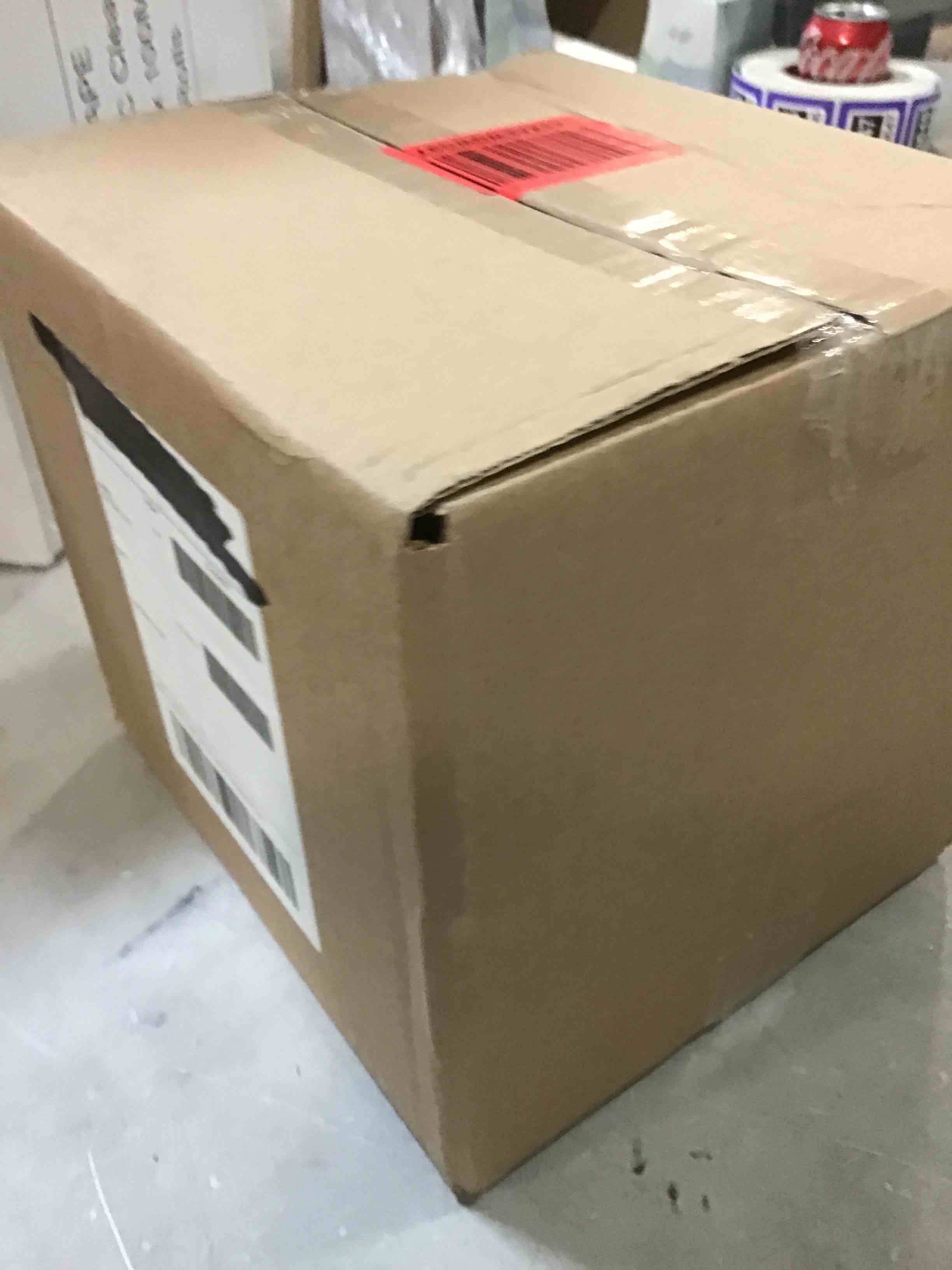 https://s3.amazonaws.com/lotting-images-prod/bidfta/PPE2095781_1739473360626.jpeg