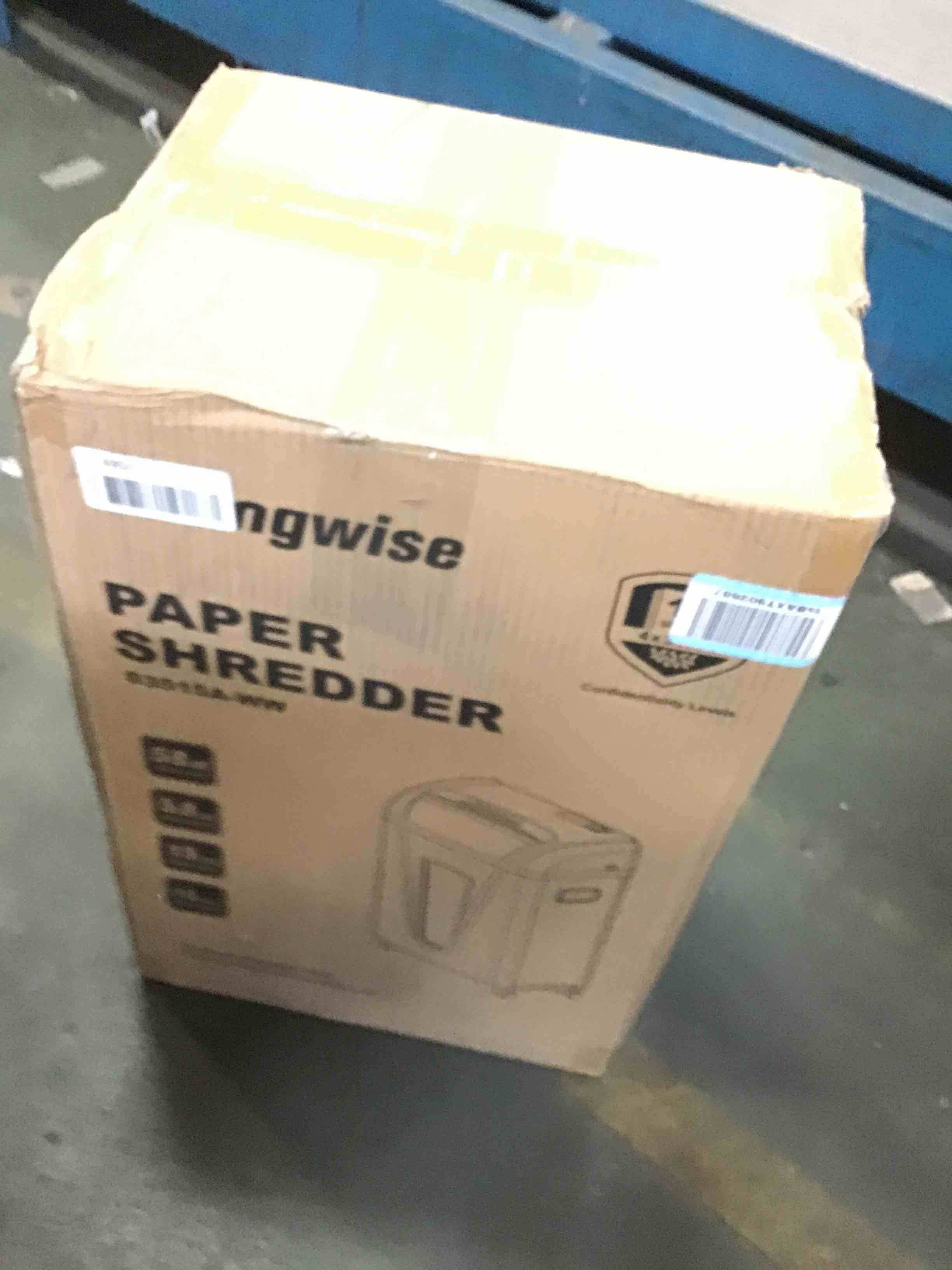 https://s3.amazonaws.com/lotting-images-prod/bidfta/PPE2096190_1739562267718.jpeg