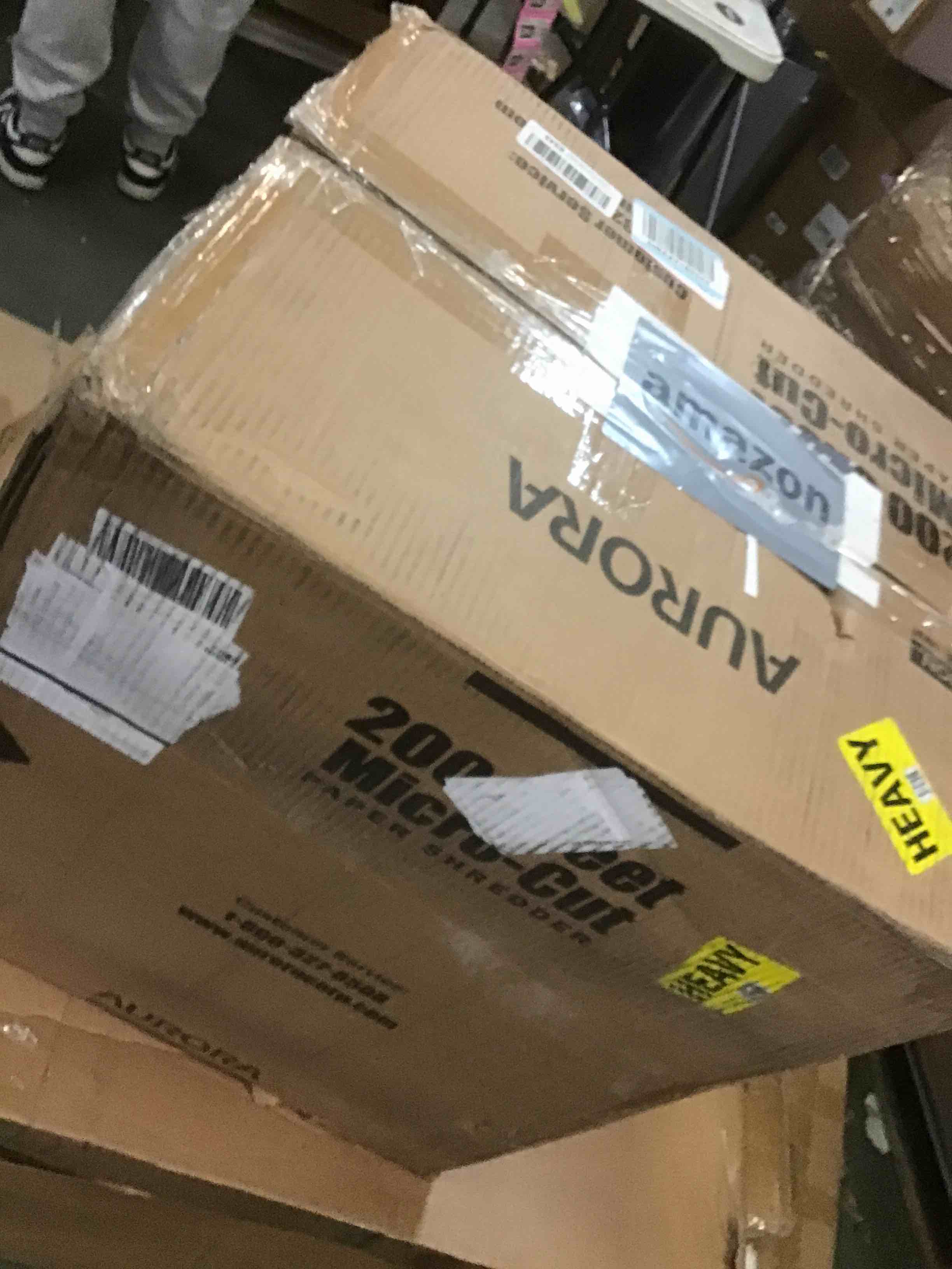 https://s3.amazonaws.com/lotting-images-prod/bidfta/PPE2096557_1739809762112.jpeg