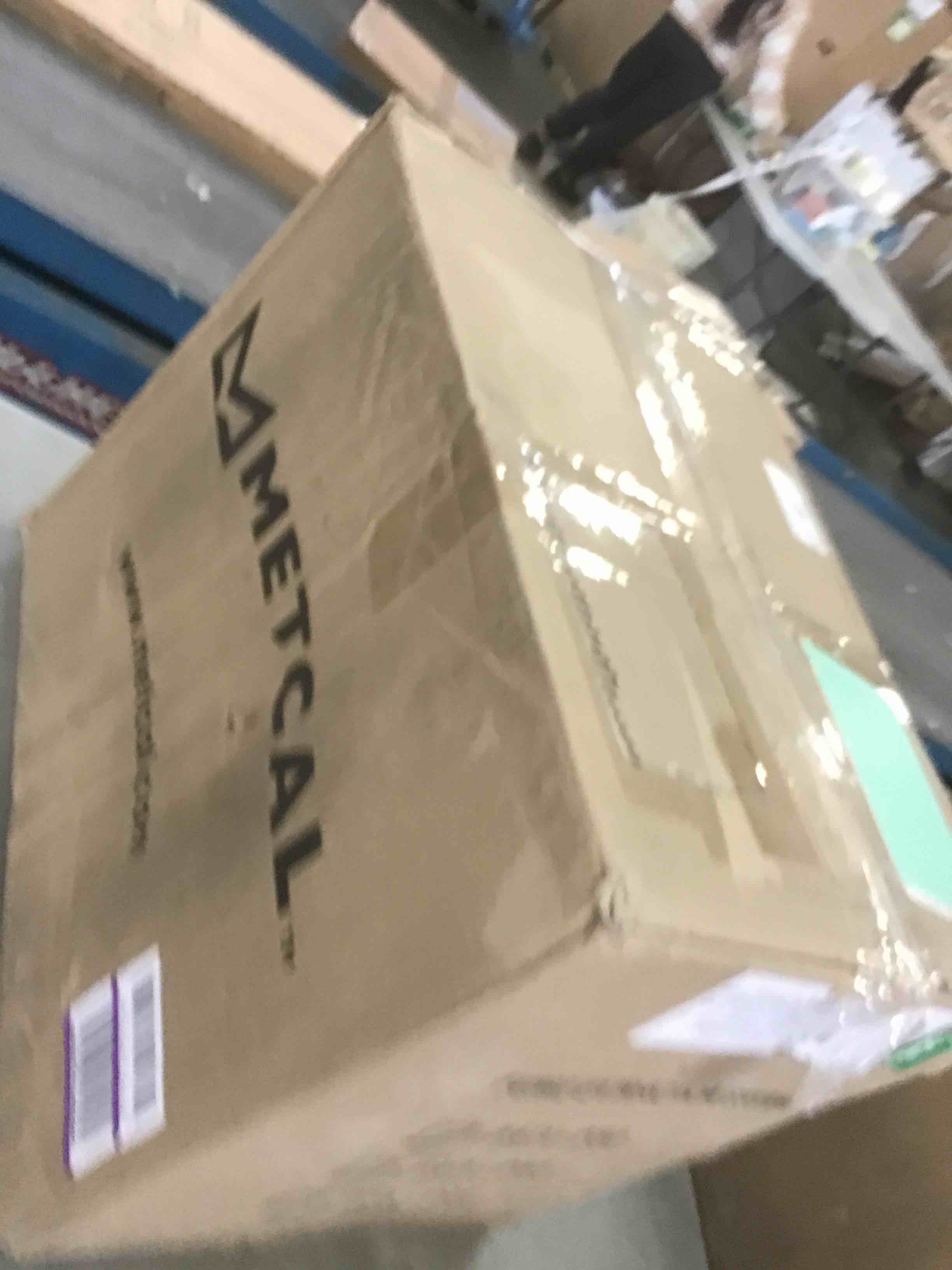https://s3.amazonaws.com/lotting-images-prod/bidfta/PPE2097078_1739895612123.jpeg