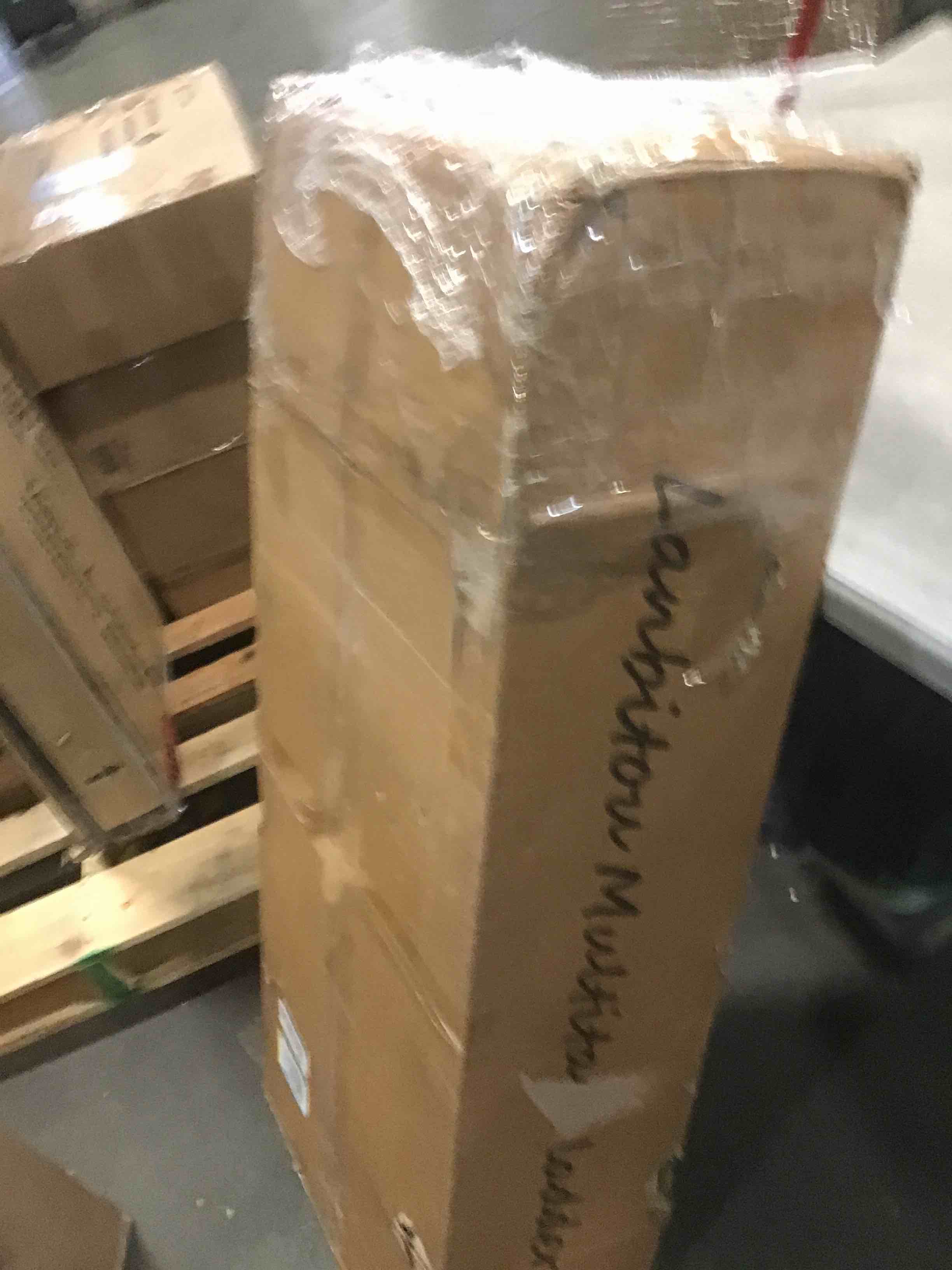 https://s3.amazonaws.com/lotting-images-prod/bidfta/PPE2097322_1739971454109.jpeg