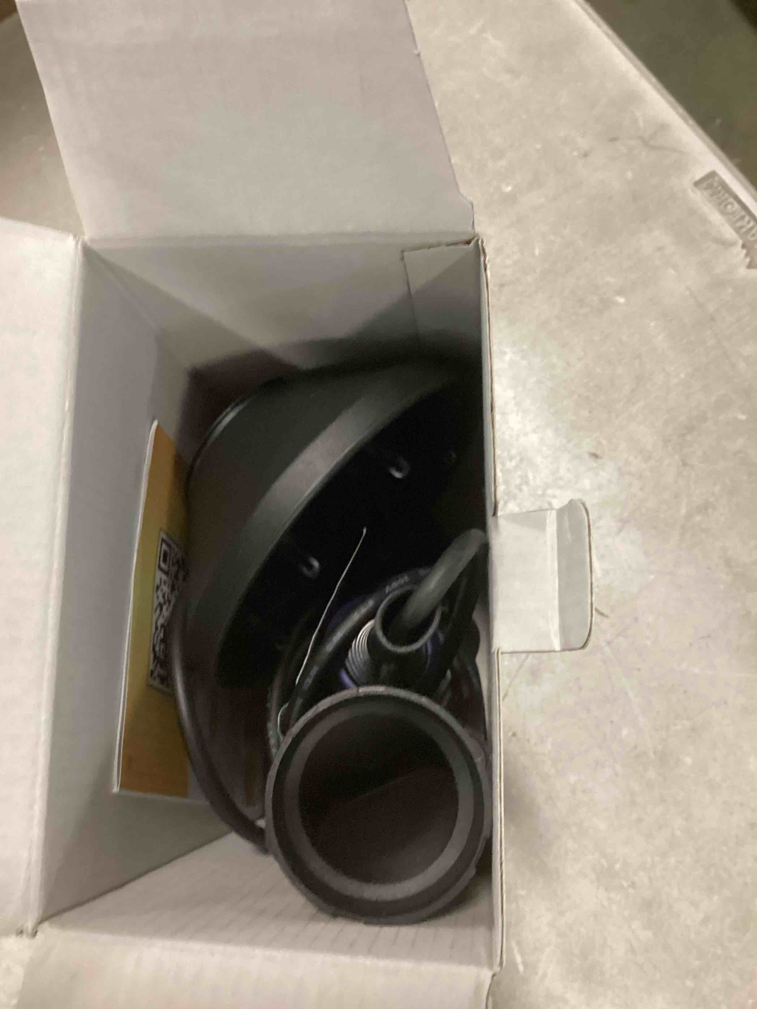 https://s3.amazonaws.com/lotting-images-prod/bidfta/PPE2097923_1743783921737.jpeg