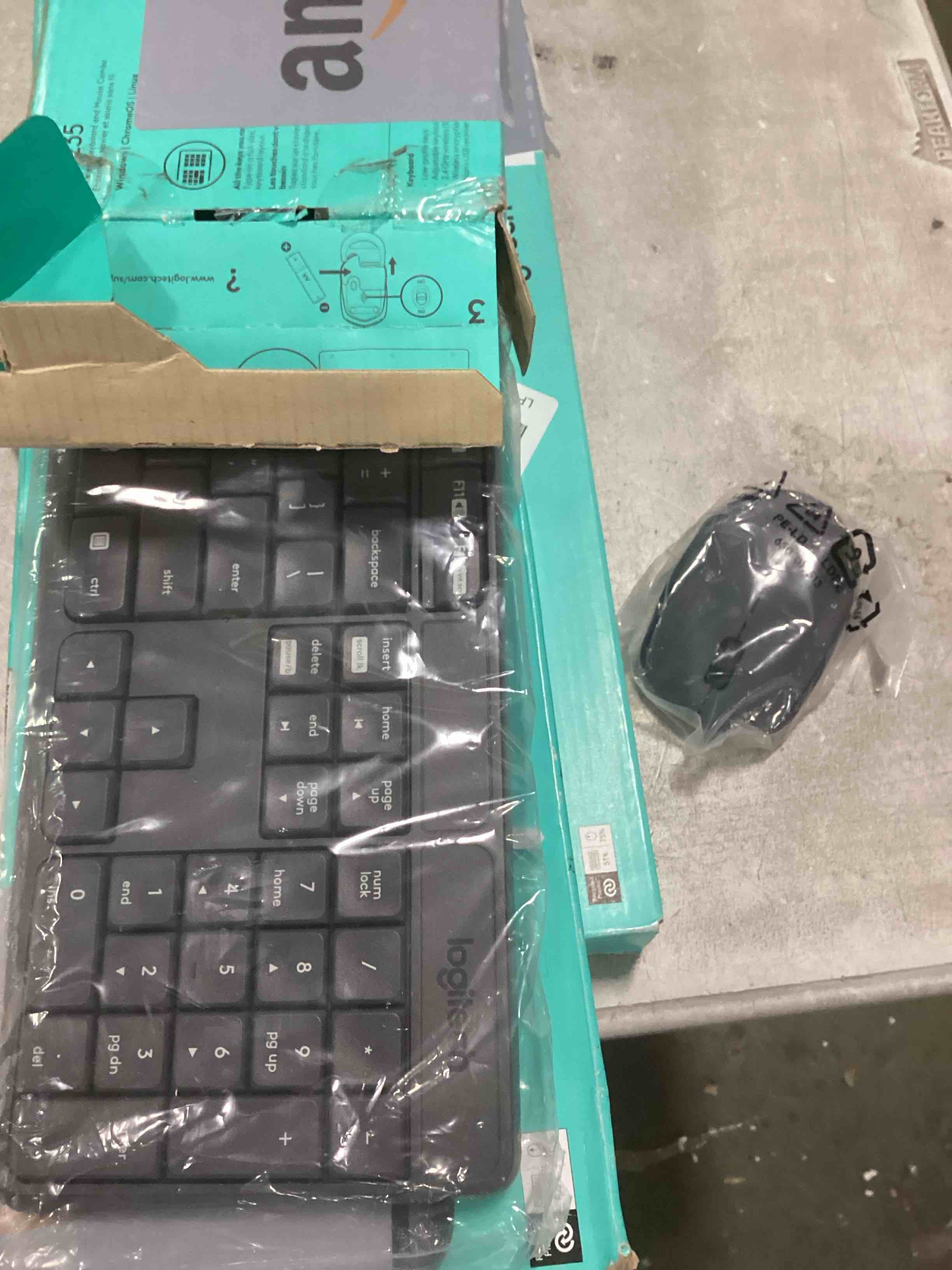 https://s3.amazonaws.com/lotting-images-prod/bidfta/PPE2097932_1743784461623.jpeg