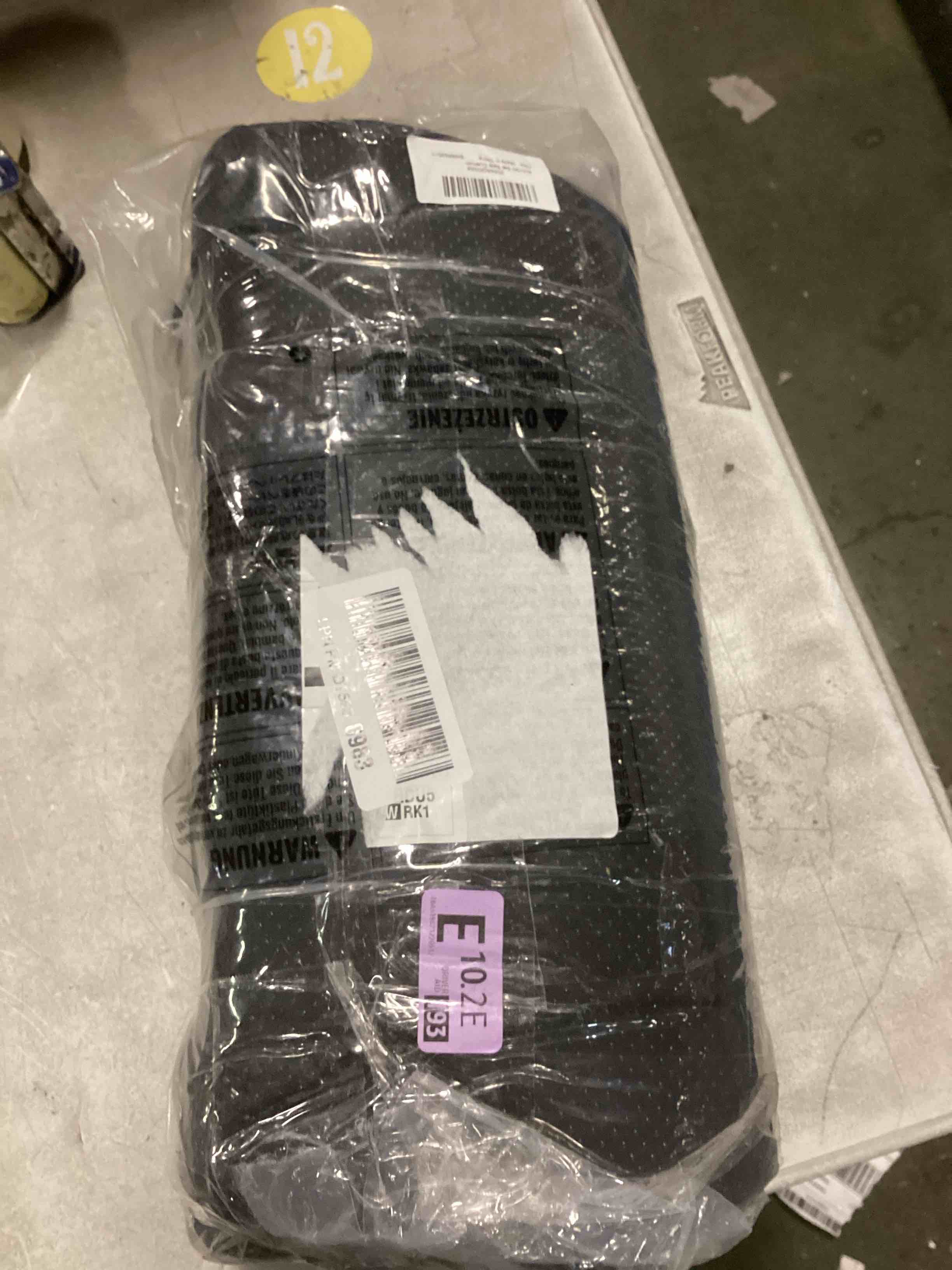 https://s3.amazonaws.com/lotting-images-prod/bidfta/PPE2097967_1743789007549.jpeg