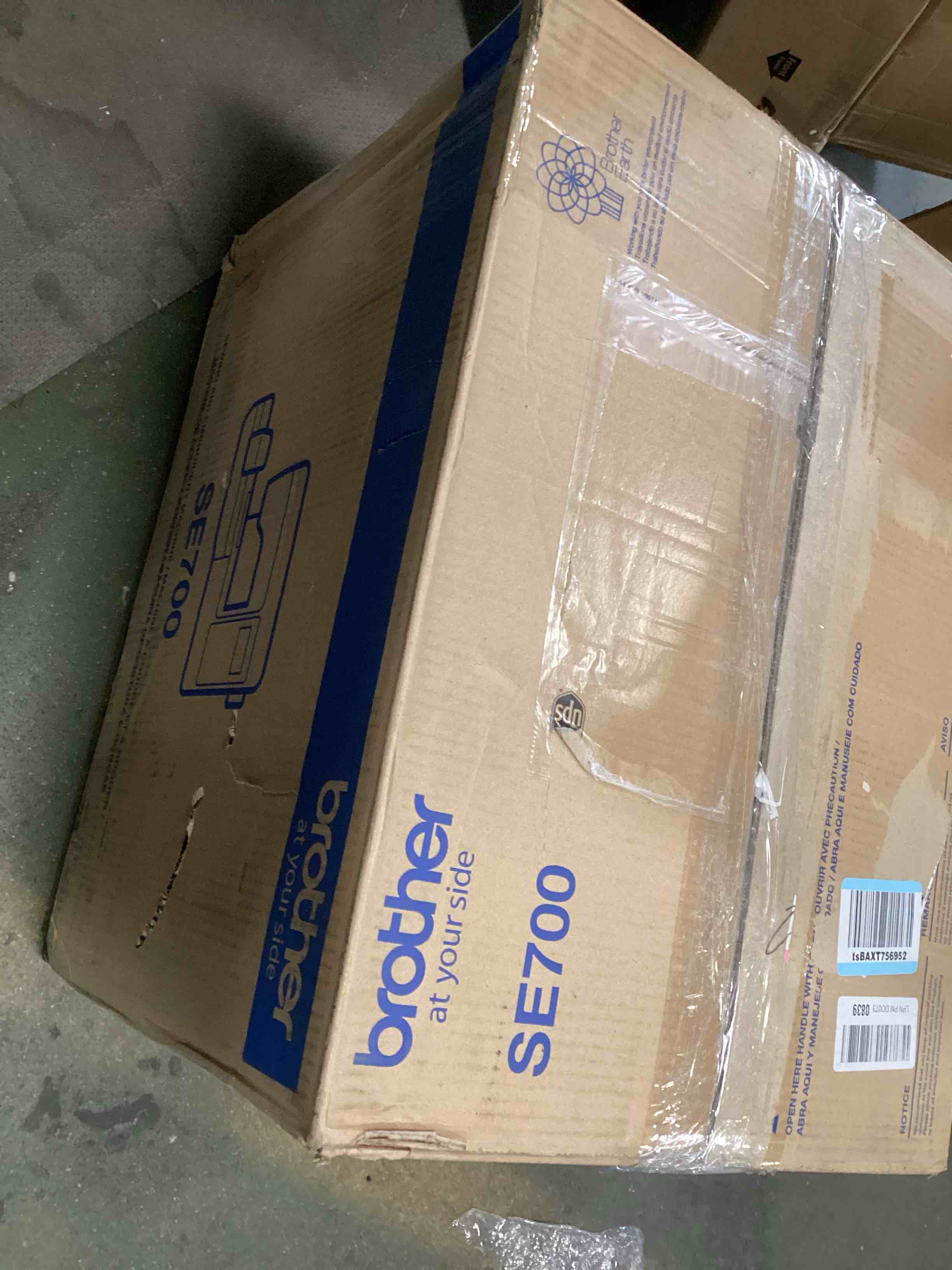 https://s3.amazonaws.com/lotting-images-prod/bidfta/PPE2098043_1743610320016.jpeg
