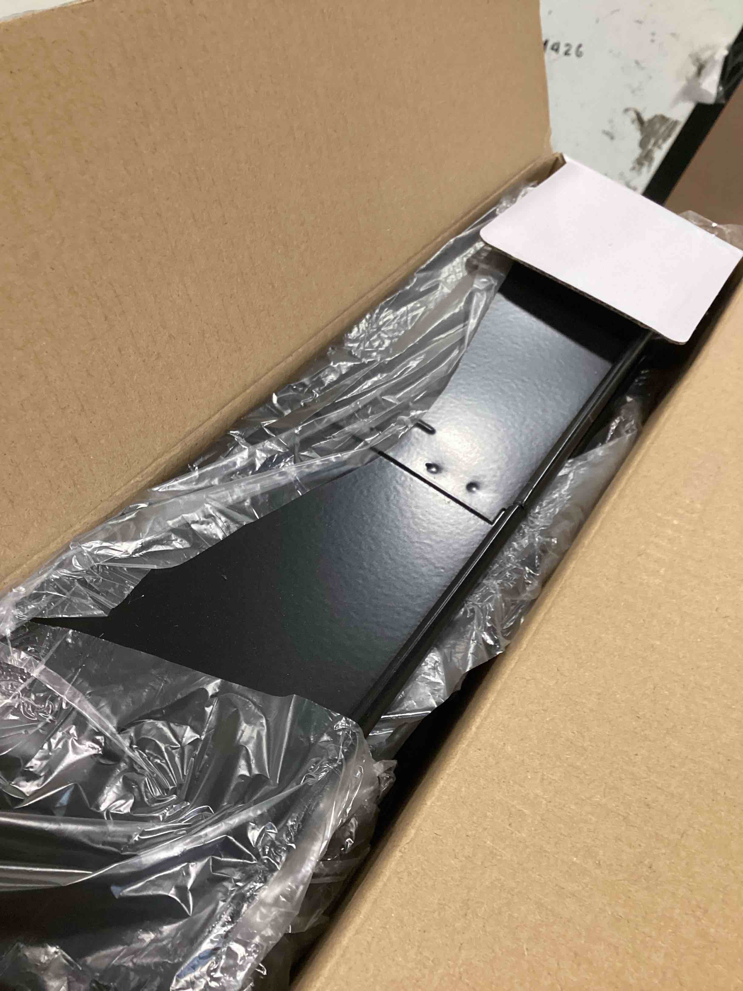 https://s3.amazonaws.com/lotting-images-prod/bidfta/PPE2098156_1743682379825.jpeg