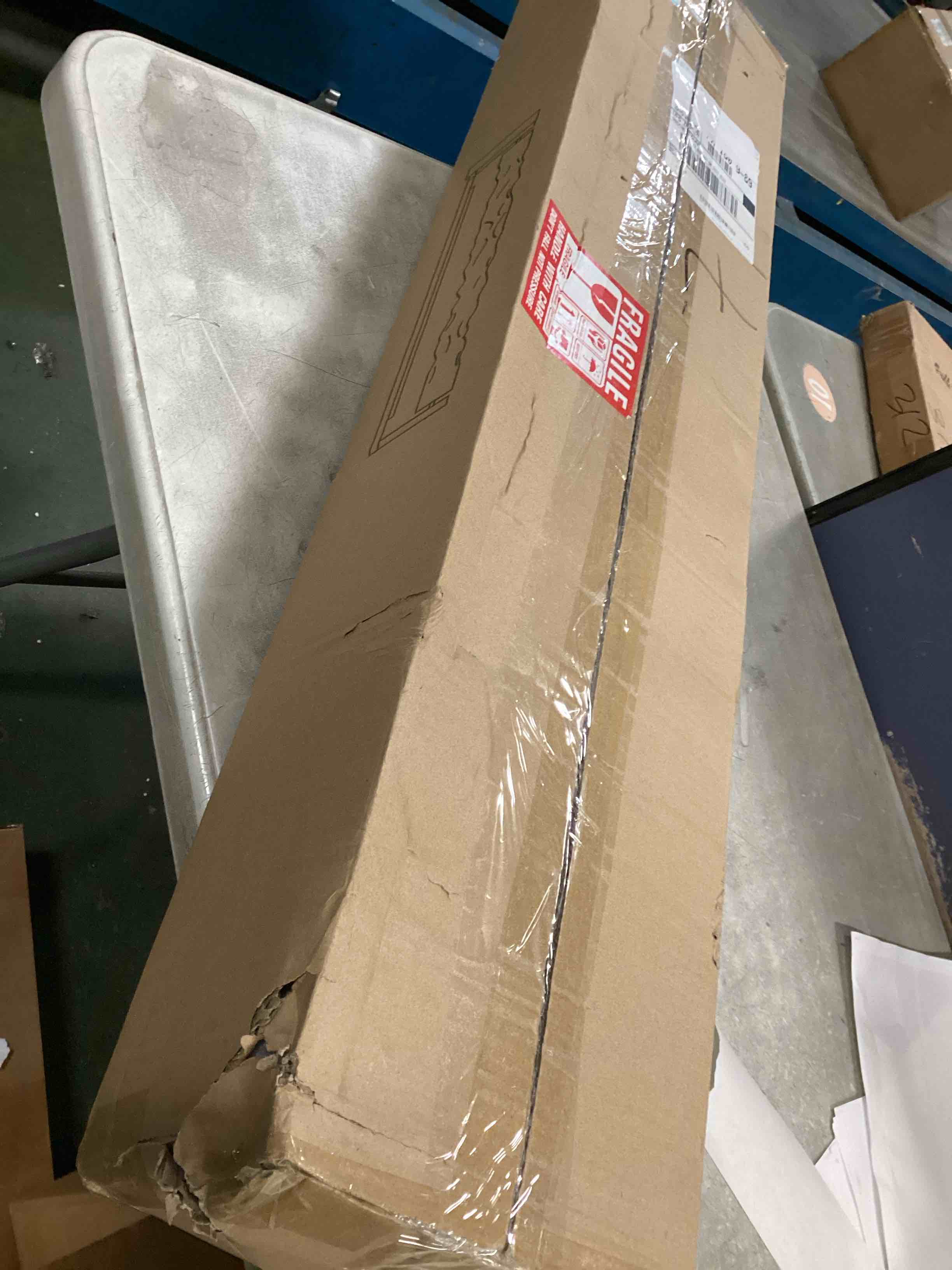 https://s3.amazonaws.com/lotting-images-prod/bidfta/PPE2098448_1743774486592.jpeg