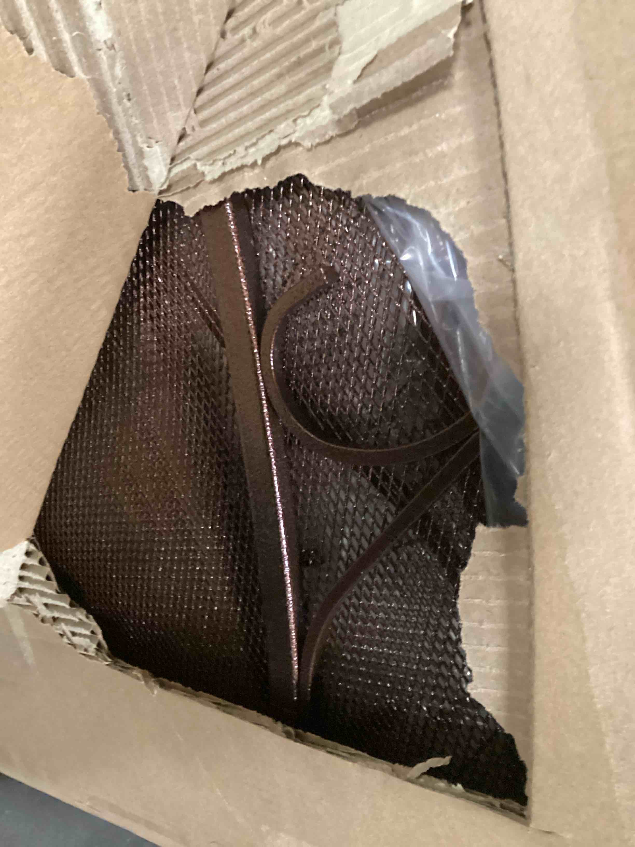 https://s3.amazonaws.com/lotting-images-prod/bidfta/PPE2098535_1743787733594.jpeg