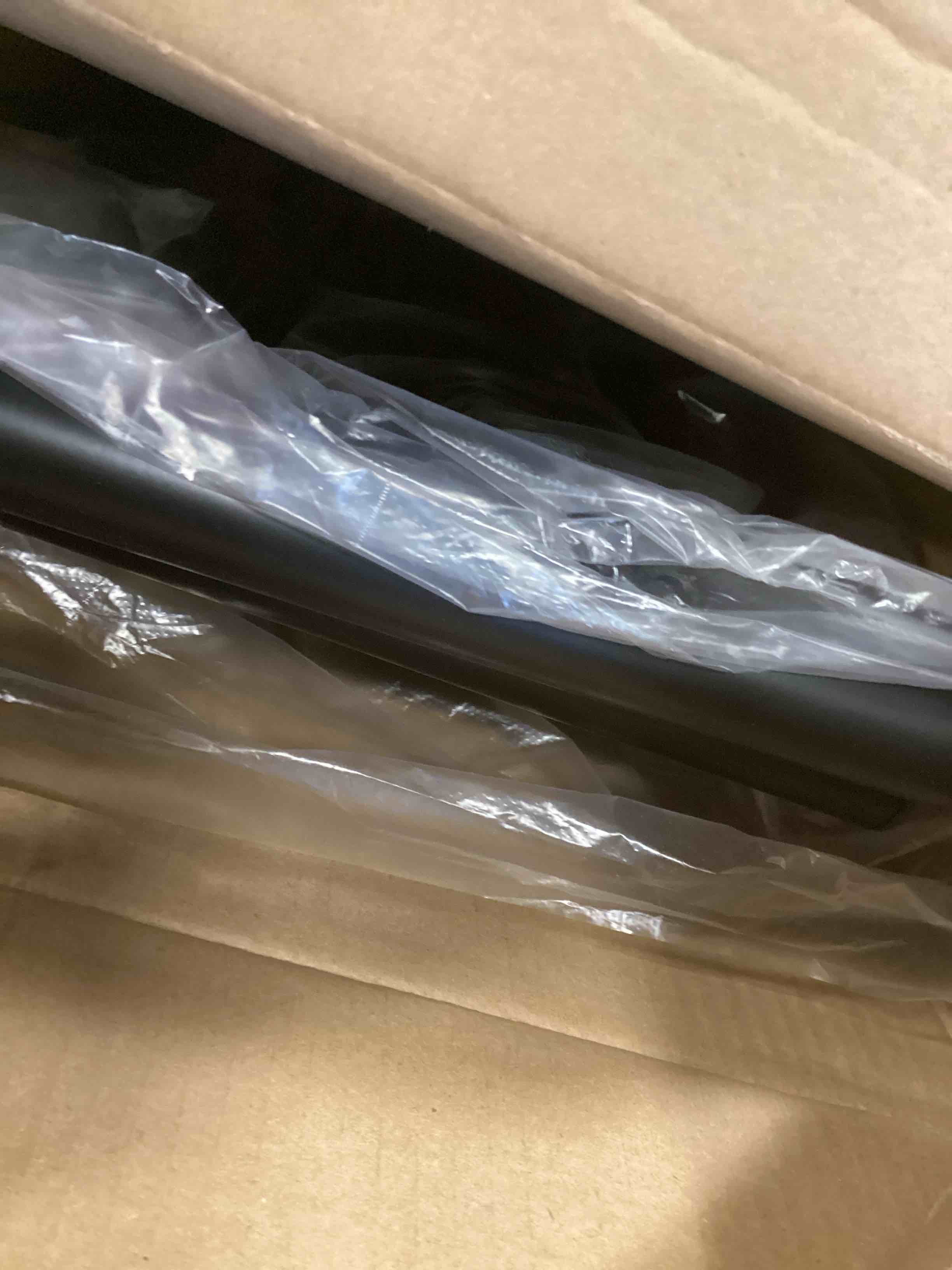 https://s3.amazonaws.com/lotting-images-prod/bidfta/PPE2099029_1744203324103.jpeg