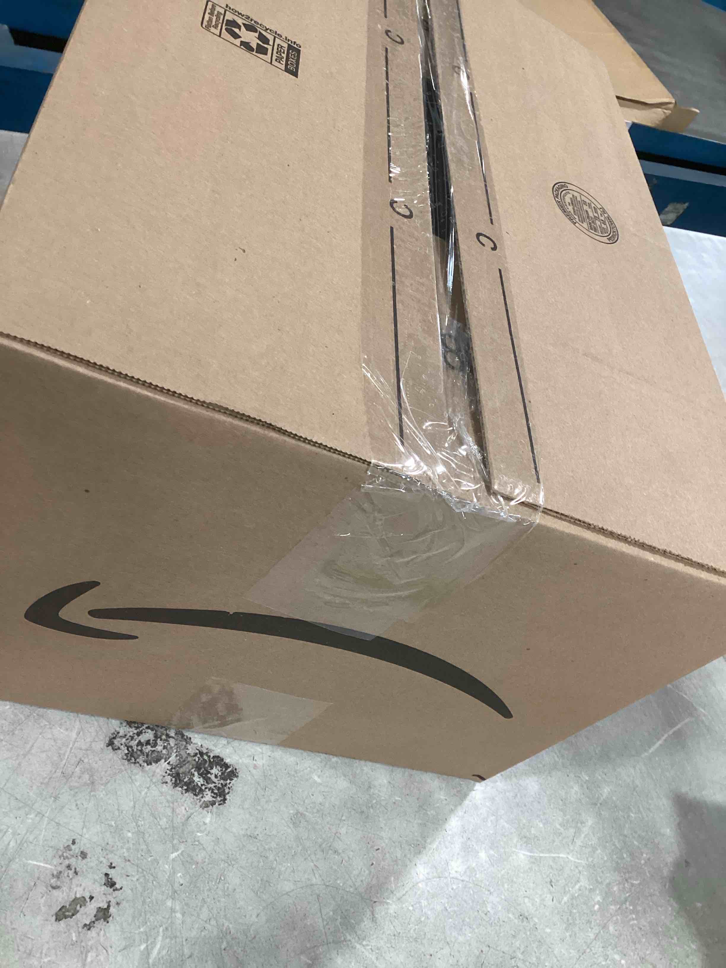 https://s3.amazonaws.com/lotting-images-prod/bidfta/PPE2099149_1744219406435.jpeg