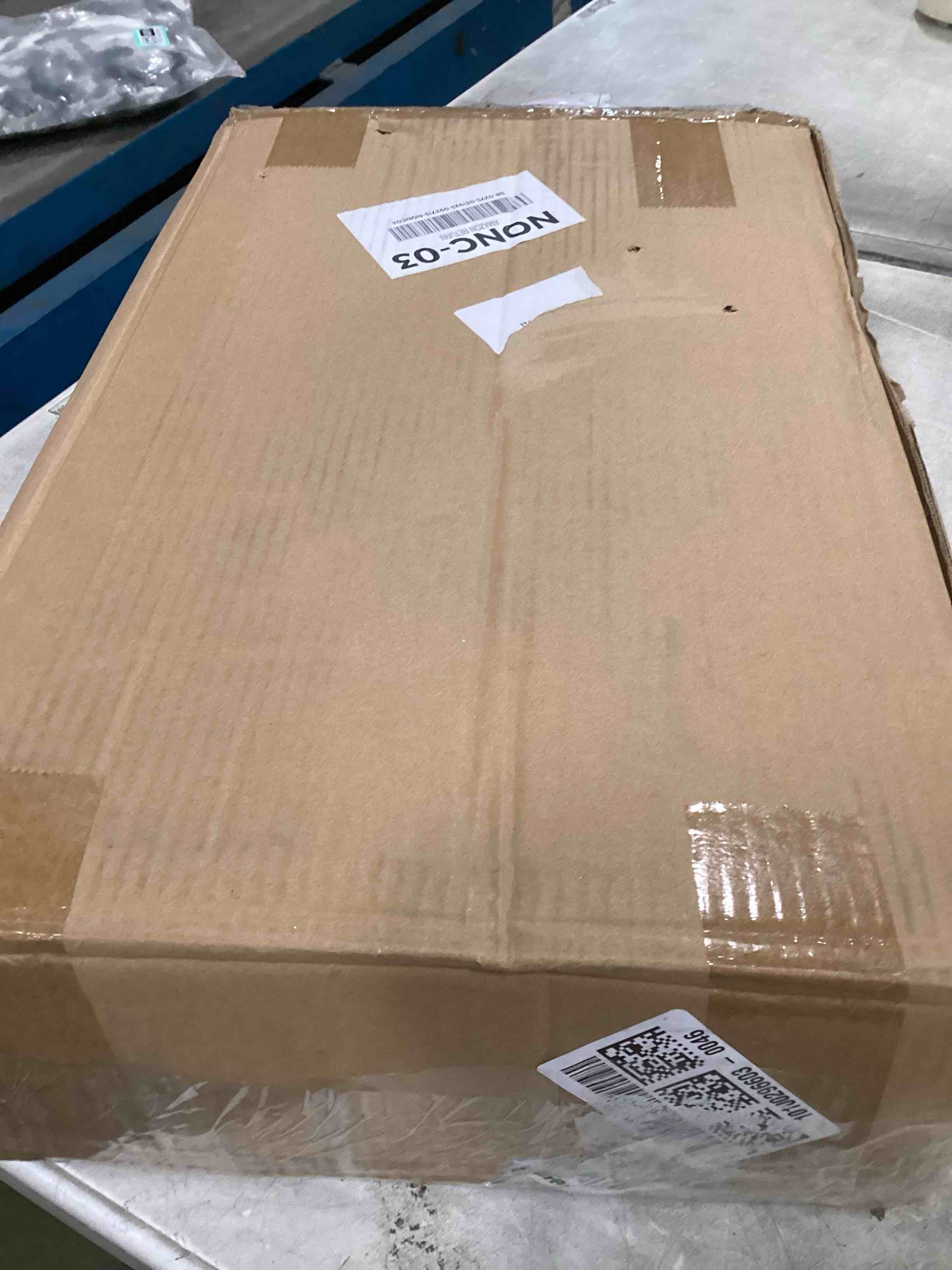 https://s3.amazonaws.com/lotting-images-prod/bidfta/PPE2099161_1744220464343.jpeg