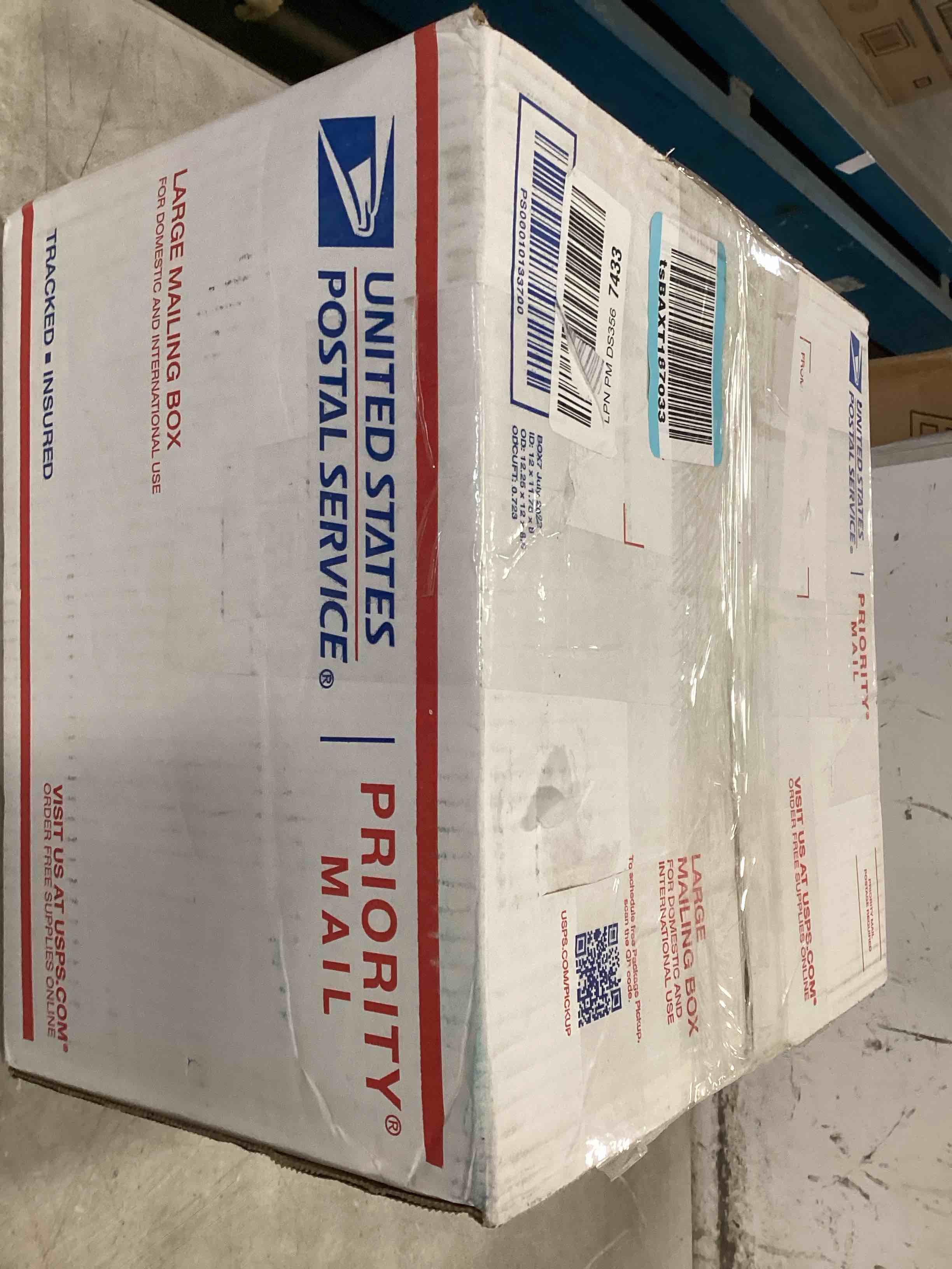 https://s3.amazonaws.com/lotting-images-prod/bidfta/PPE2099295_1744293227657.jpeg
