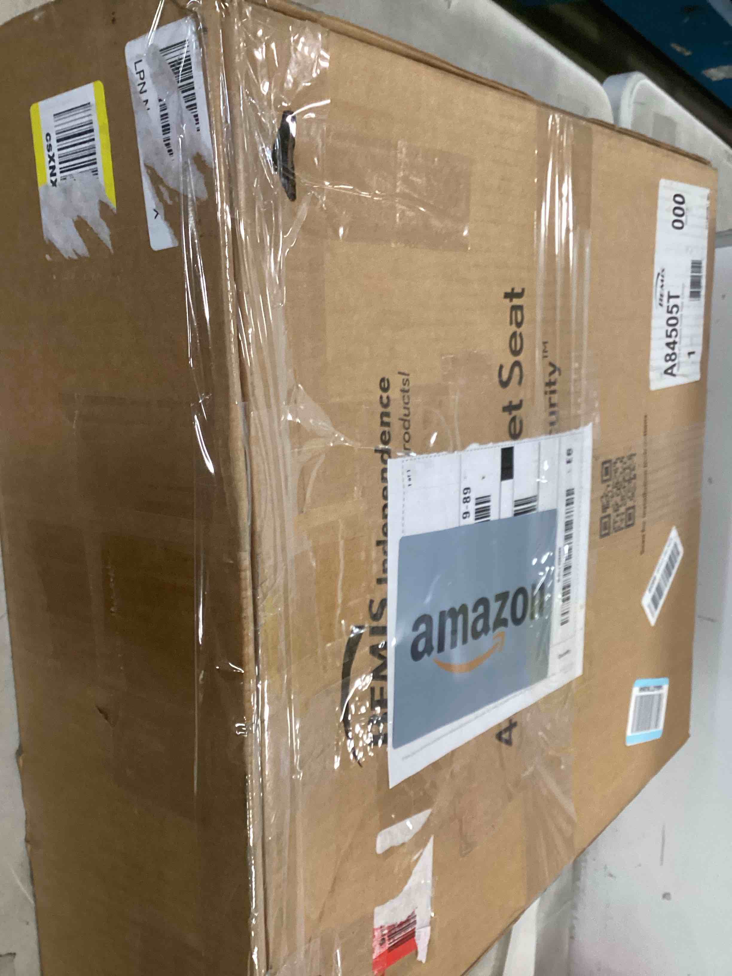 https://s3.amazonaws.com/lotting-images-prod/bidfta/PPE2100313_1744898107305.jpeg