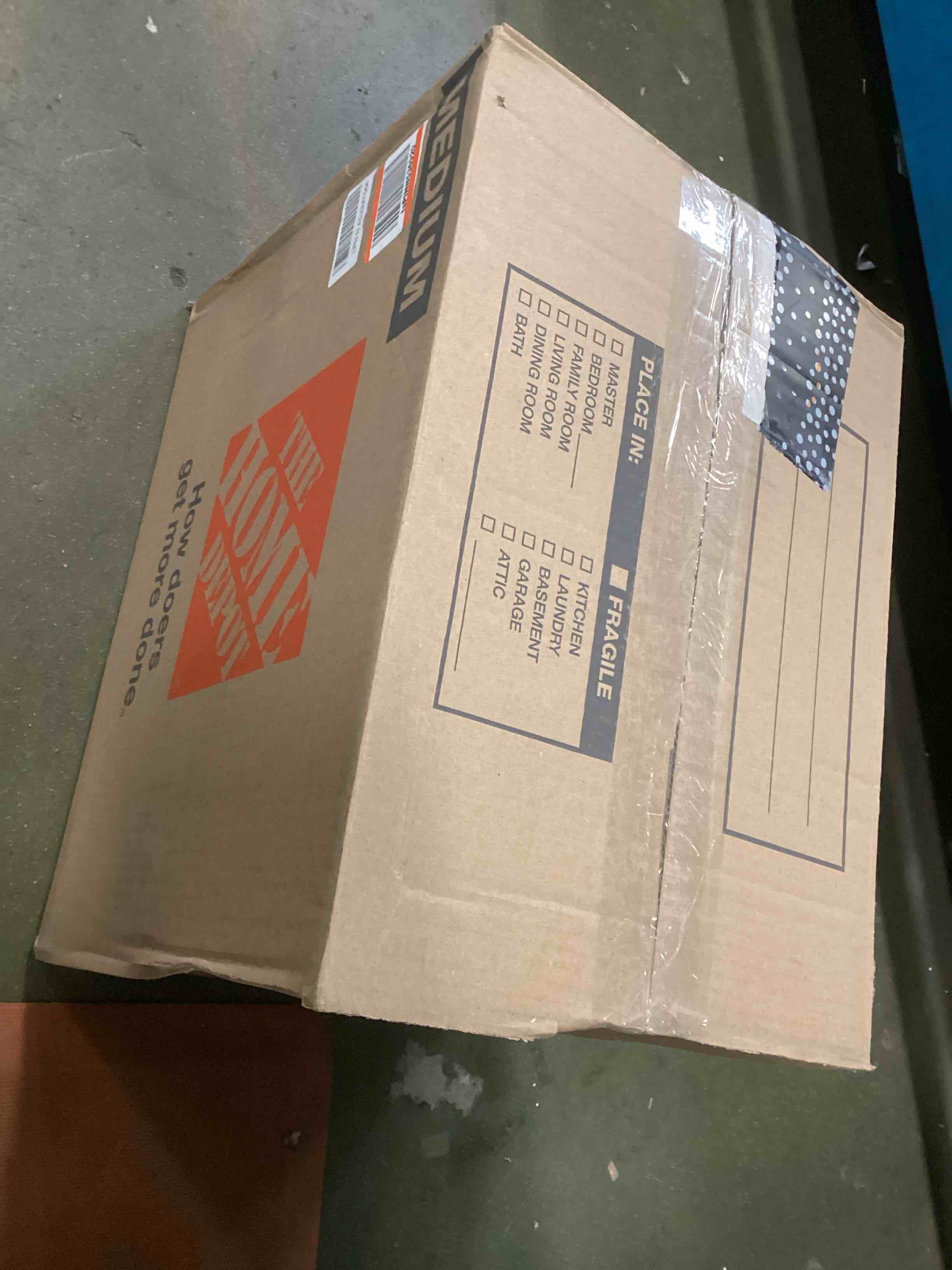 https://s3.amazonaws.com/lotting-images-prod/bidfta/PPE2100432_1744914897618.jpeg