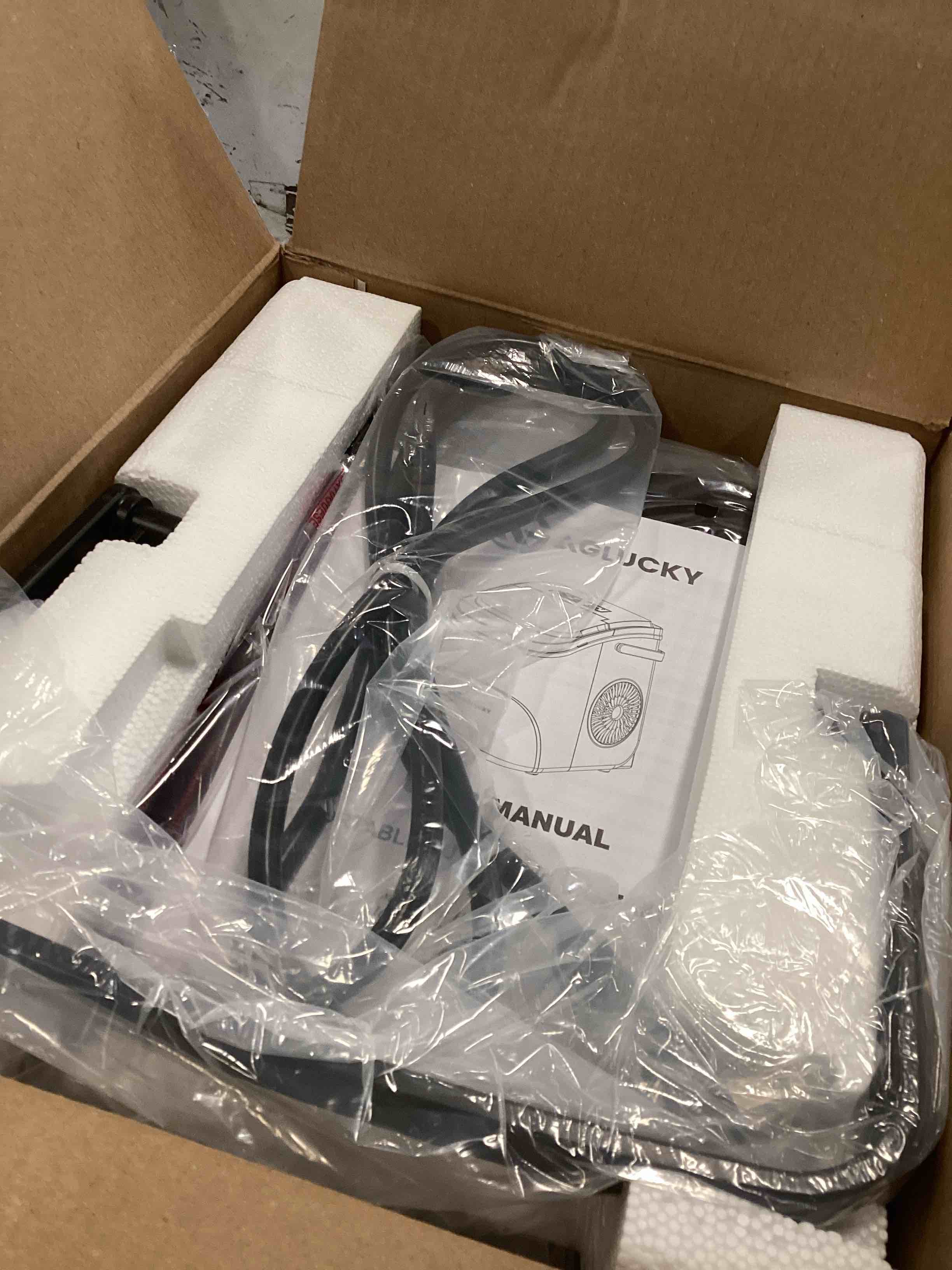 https://s3.amazonaws.com/lotting-images-prod/bidfta/PPE2100555_1745325329328.jpeg