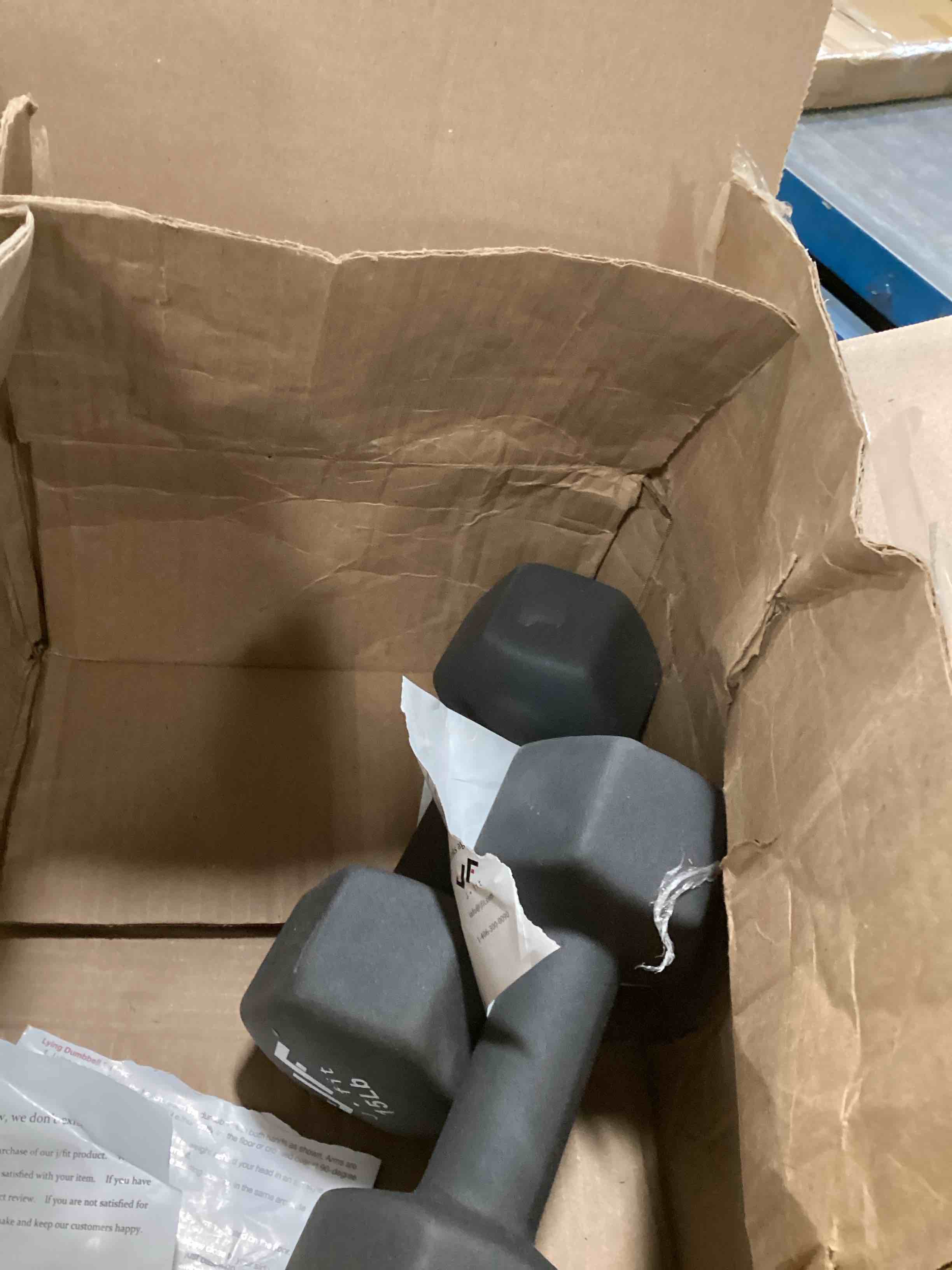 https://s3.amazonaws.com/lotting-images-prod/bidfta/PPE2100613_1745333979011.jpeg
