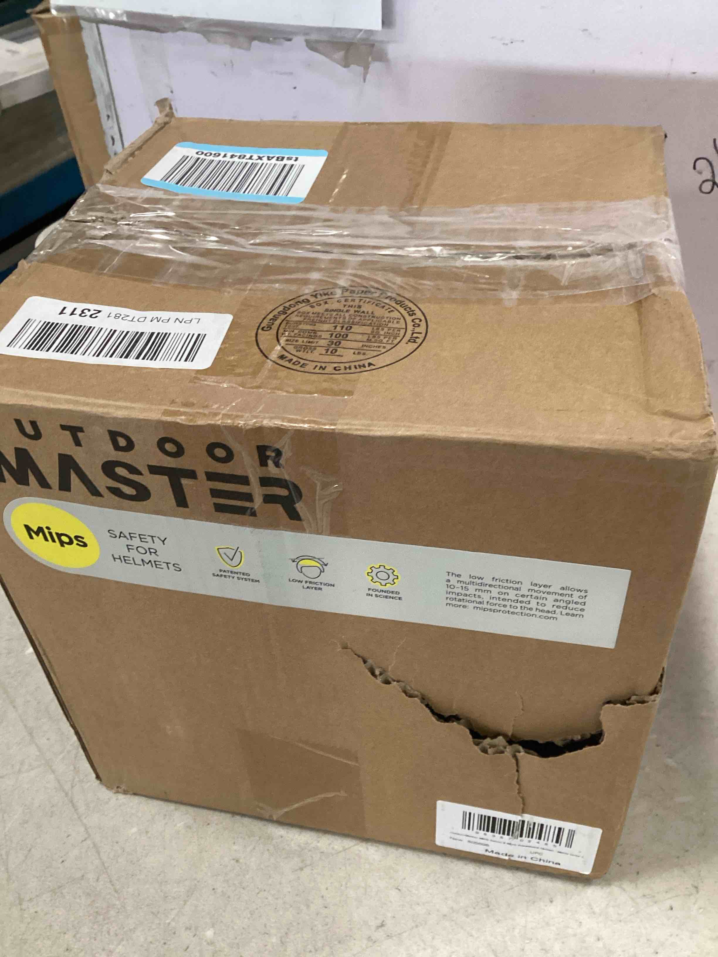 https://s3.amazonaws.com/lotting-images-prod/bidfta/PPE2100757_1745410460580.jpeg