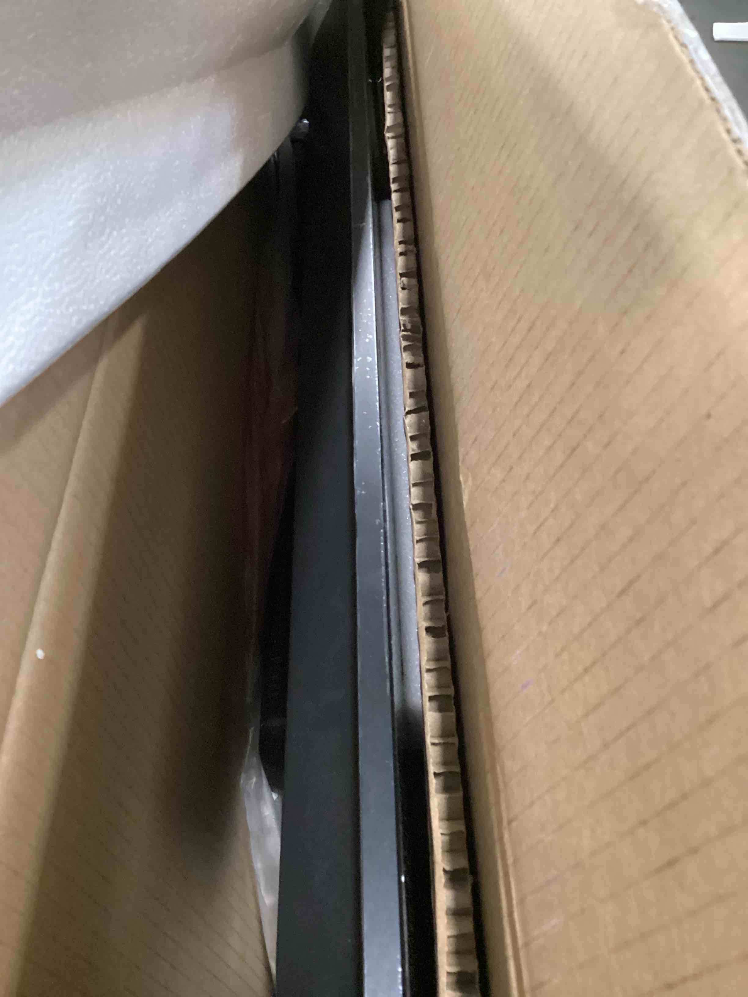 https://s3.amazonaws.com/lotting-images-prod/bidfta/PPE2100762_1745410871484.jpeg