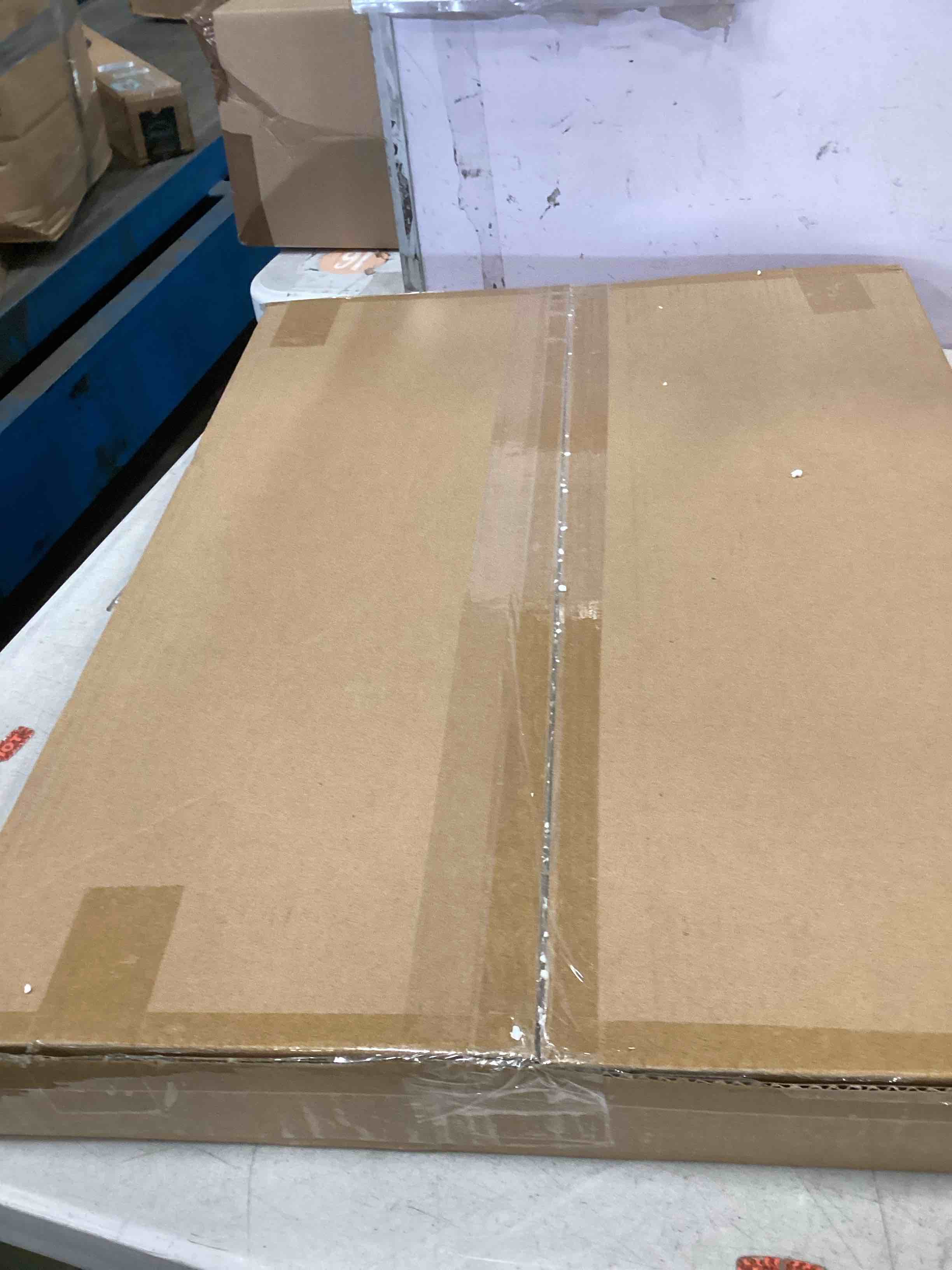 https://s3.amazonaws.com/lotting-images-prod/bidfta/PPE2100808_1745416470859.jpeg