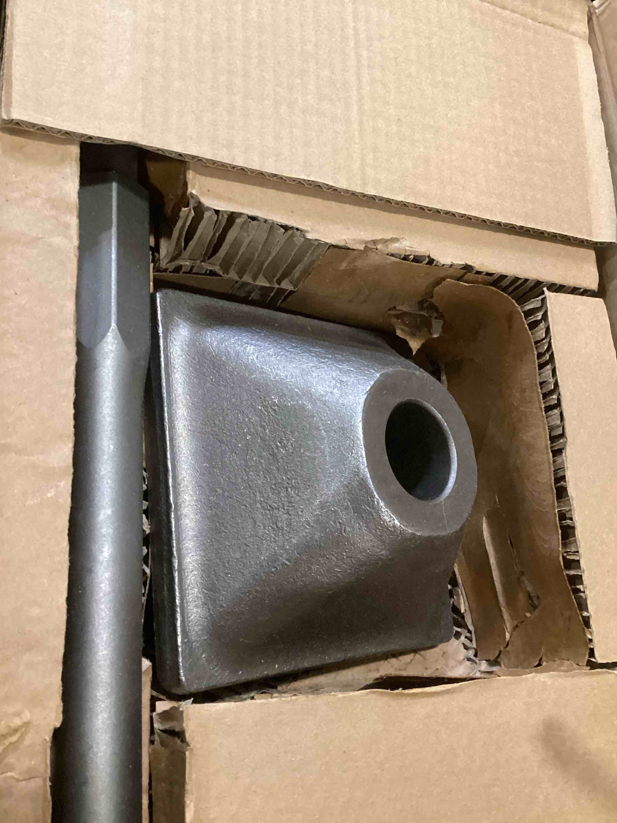 https://s3.amazonaws.com/lotting-images-prod/bidfta/PPE2100883_1745426125916.jpeg