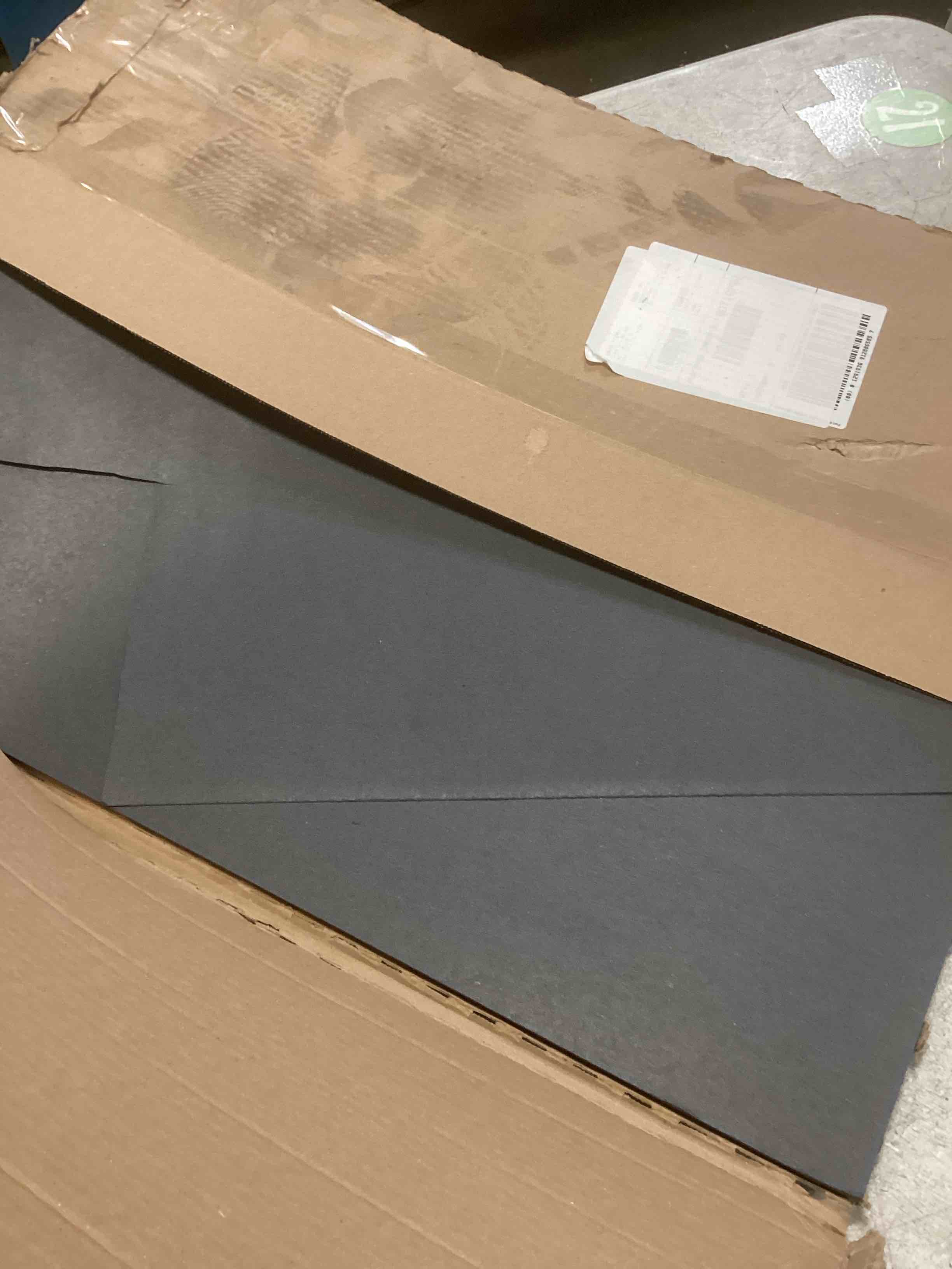 https://s3.amazonaws.com/lotting-images-prod/bidfta/PPE2101296_1740510022804.jpeg