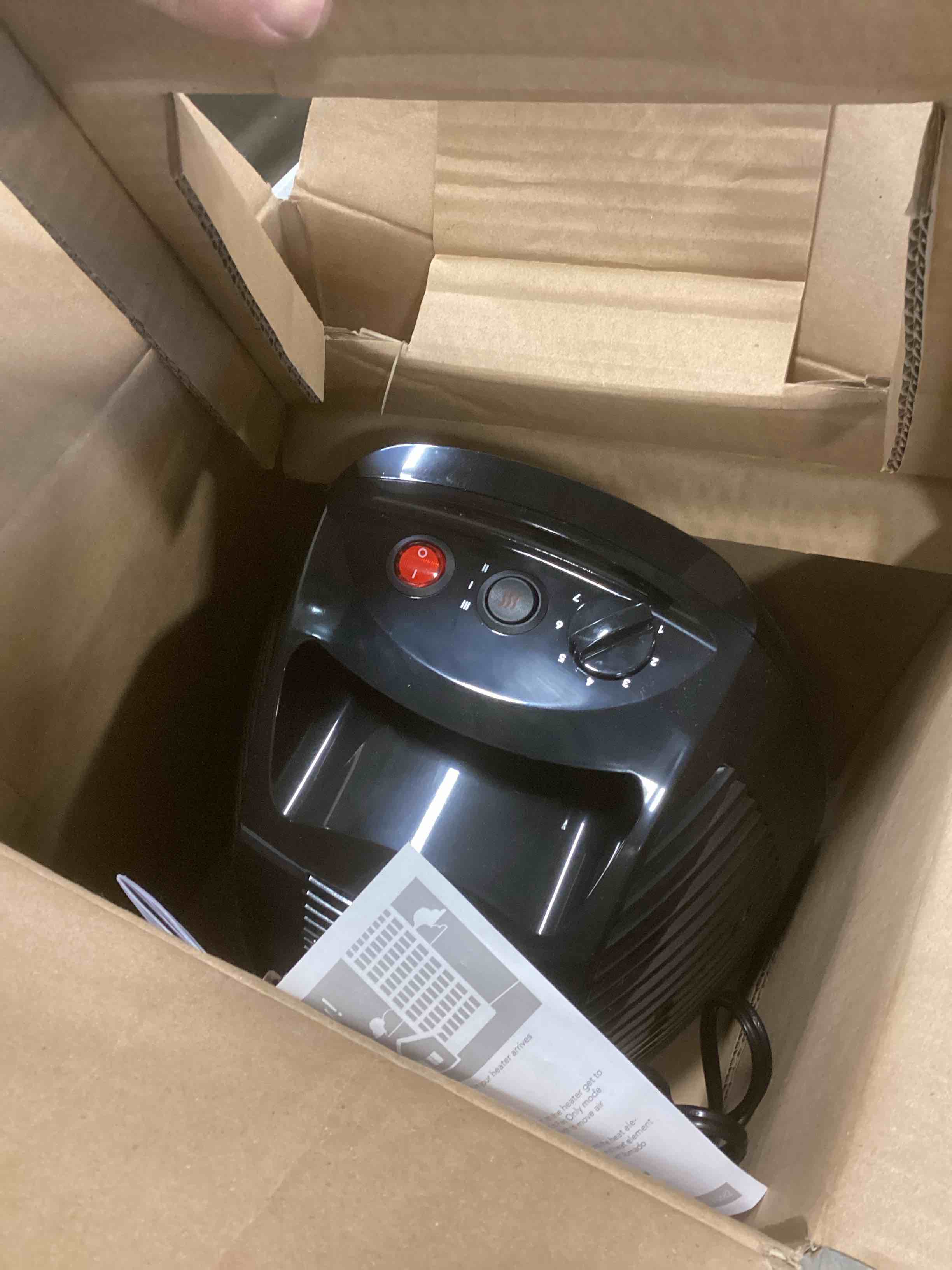 https://s3.amazonaws.com/lotting-images-prod/bidfta/PPE2101313_1740511417231.jpeg