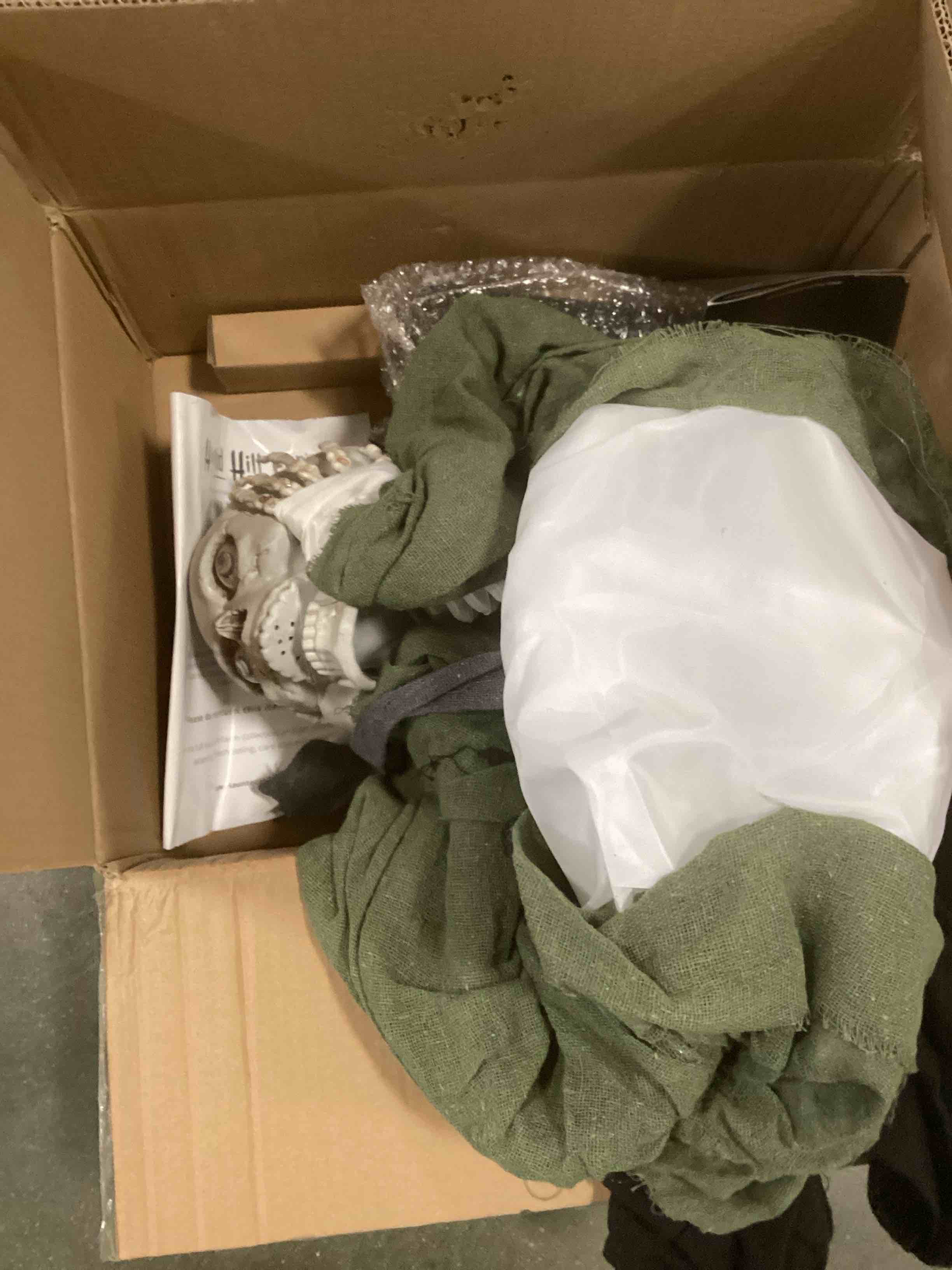 https://s3.amazonaws.com/lotting-images-prod/bidfta/PPE2101588_1740684532038.jpeg