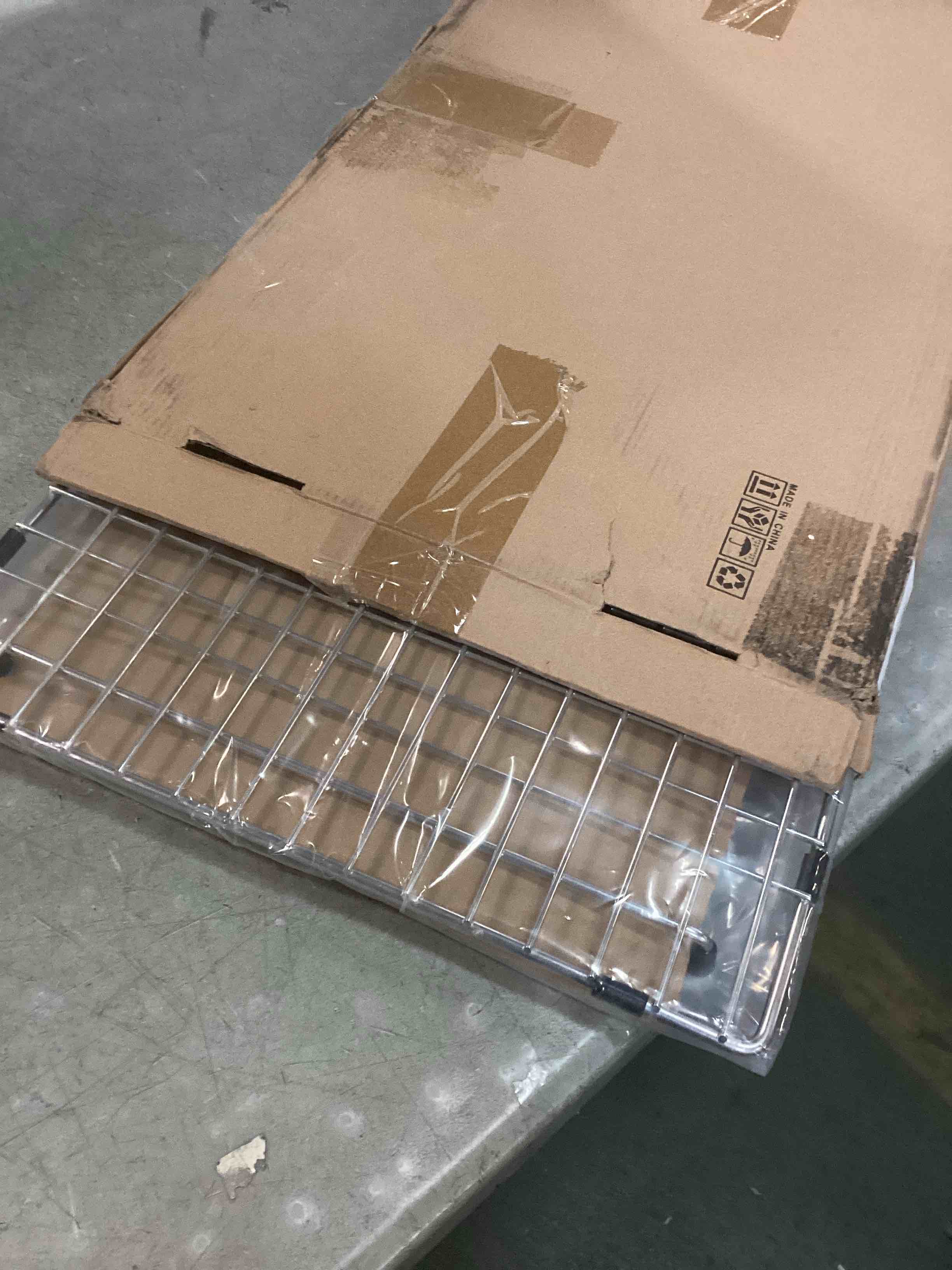 https://s3.amazonaws.com/lotting-images-prod/bidfta/PPE2101639_1740748047202.jpeg