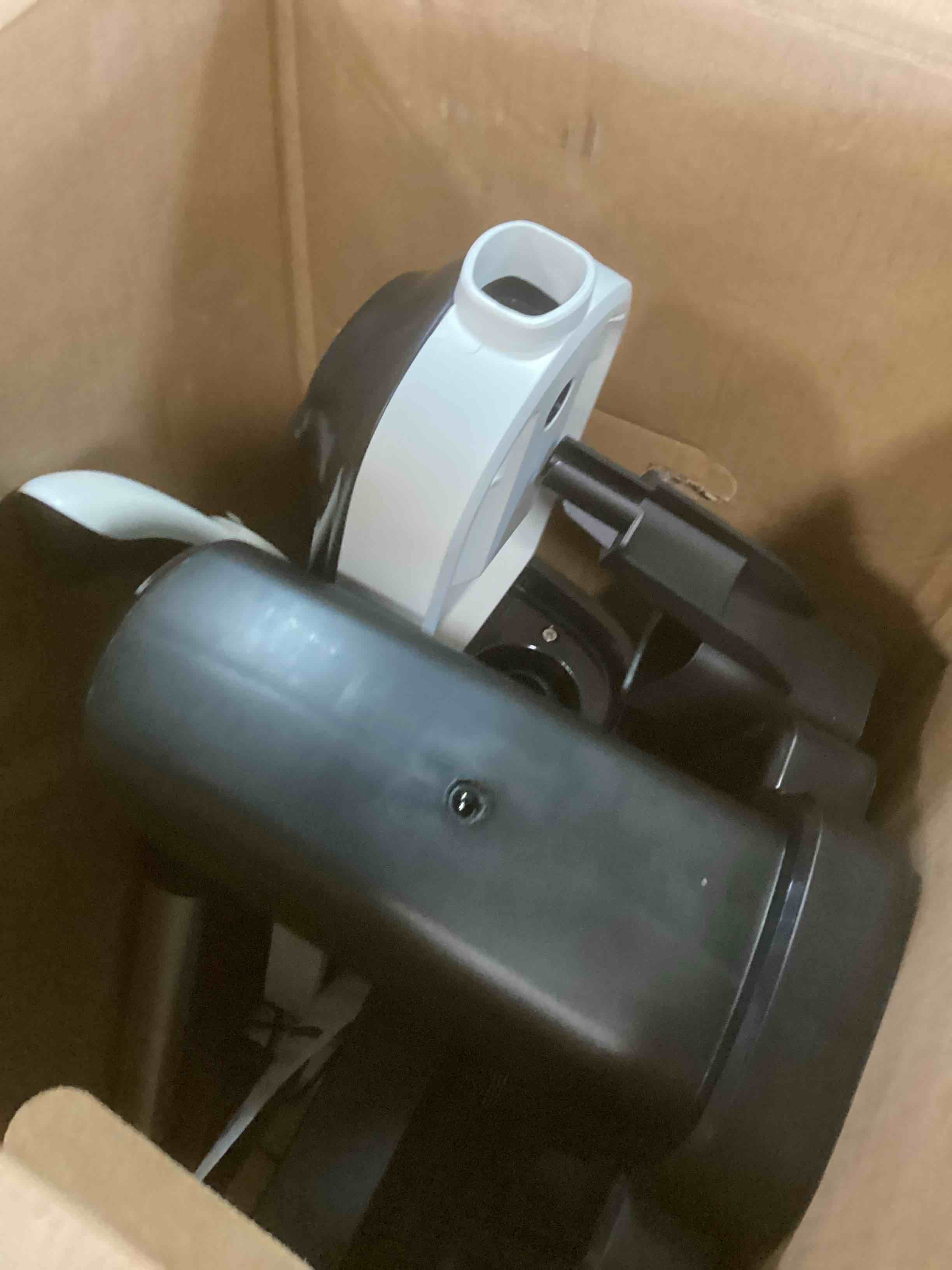 https://s3.amazonaws.com/lotting-images-prod/bidfta/PPE2101711_1740772257224.jpeg