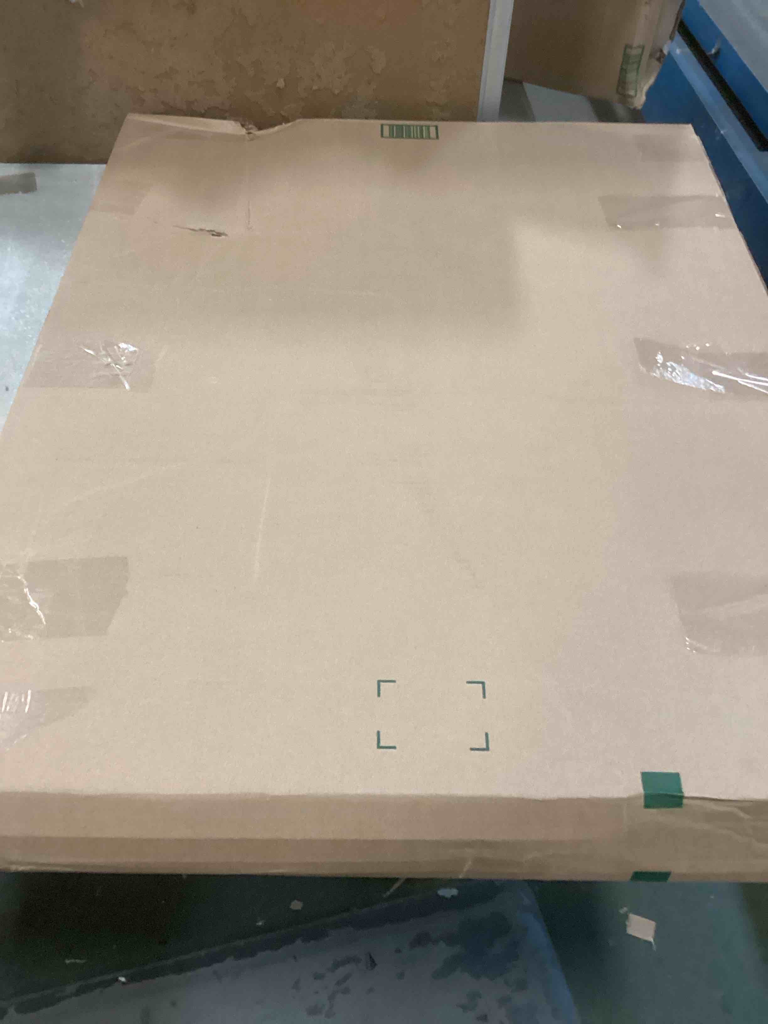https://s3.amazonaws.com/lotting-images-prod/bidfta/PPE2102088_1741277343211.jpeg