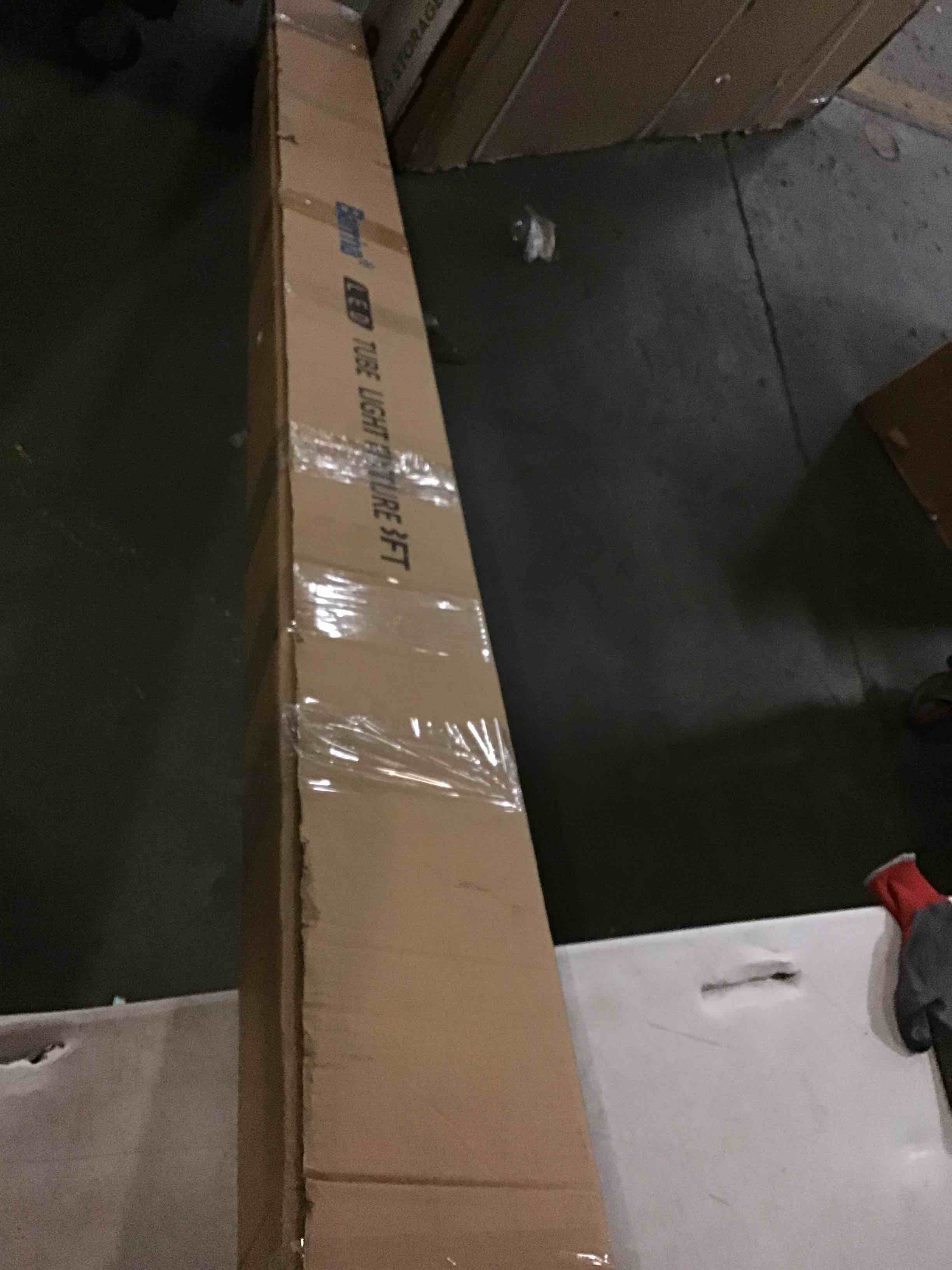 https://s3.amazonaws.com/lotting-images-prod/bidfta/PPE2104004_1751386090103.jpeg