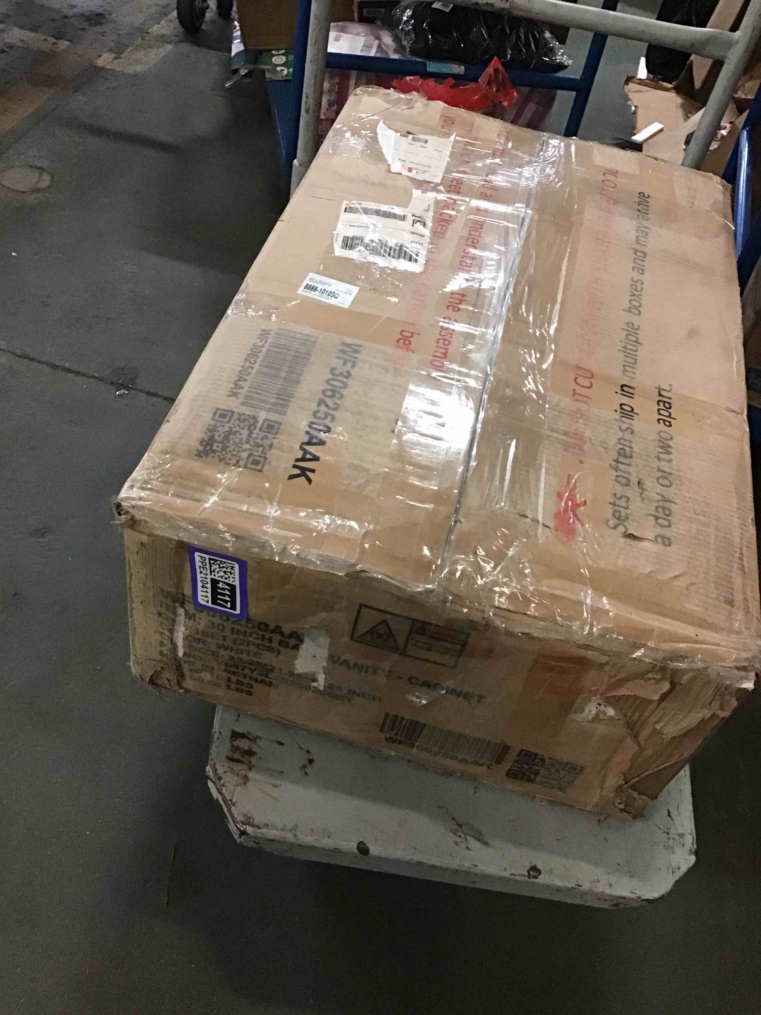 https://s3.amazonaws.com/lotting-images-prod/bidfta/PPE2104117_1752149851413.jpeg
