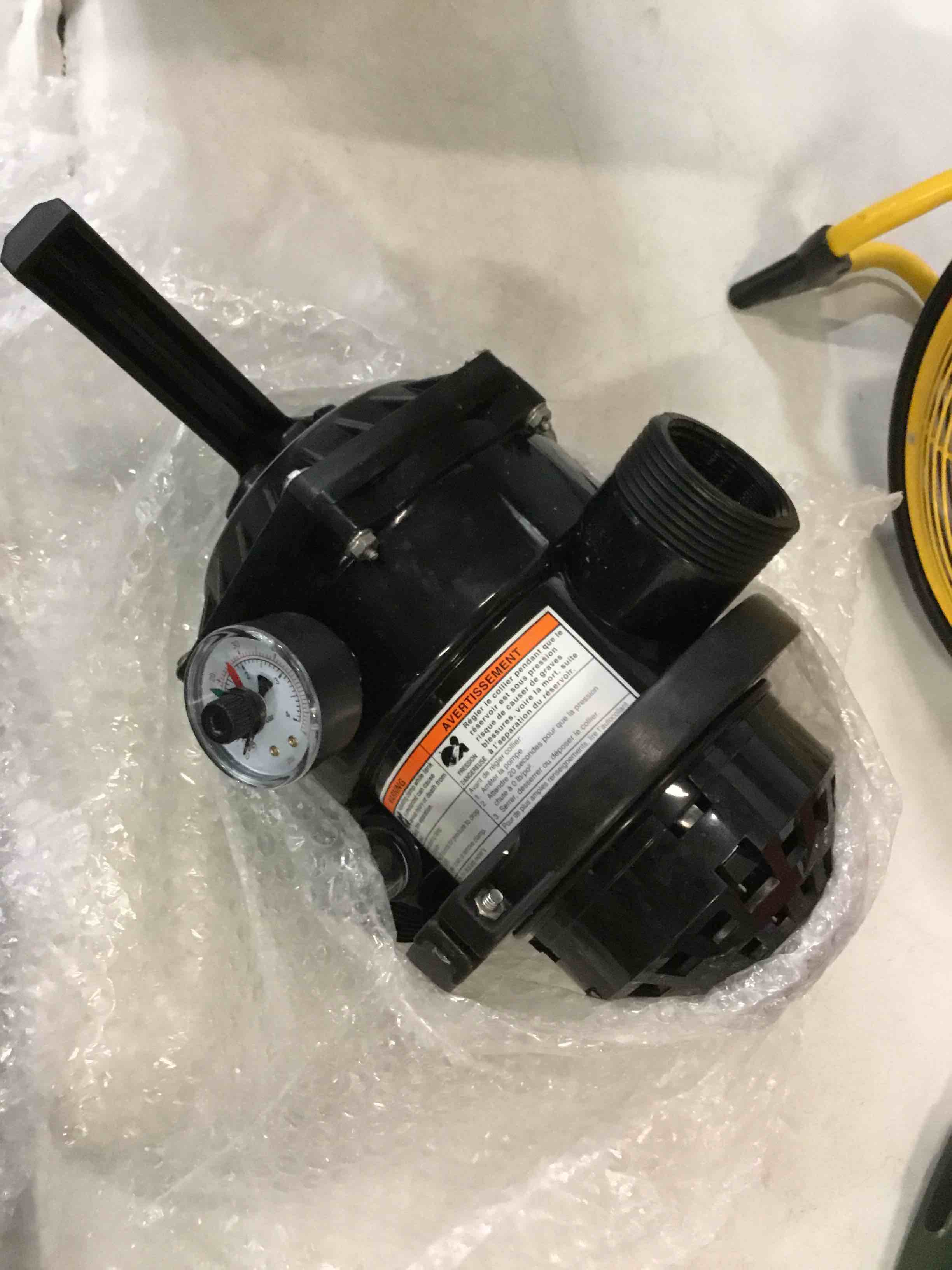 https://s3.amazonaws.com/lotting-images-prod/bidfta/PPE2104359_1753465808249.jpeg