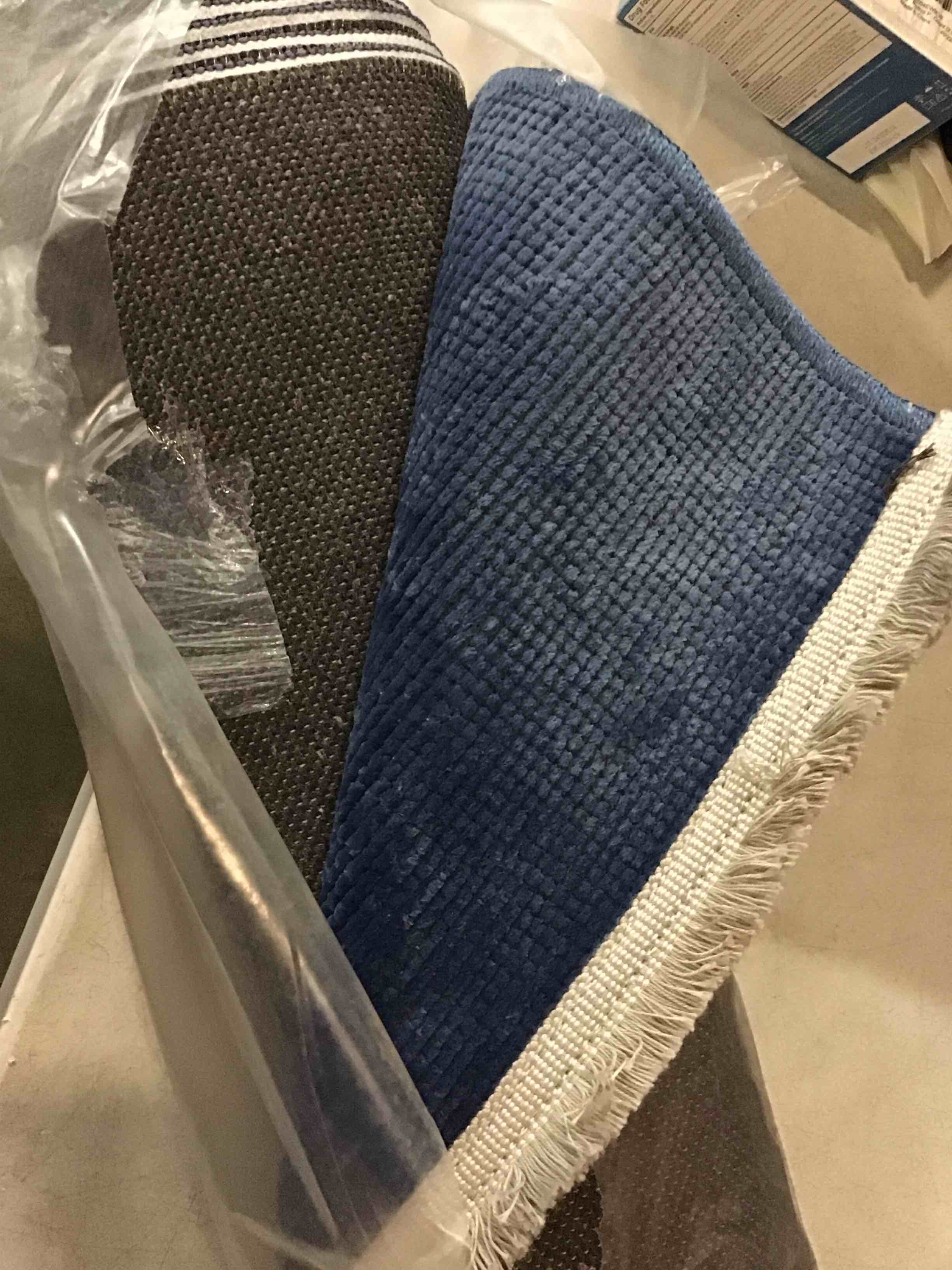 https://s3.amazonaws.com/lotting-images-prod/bidfta/PPE2104439_1754396367163.jpeg