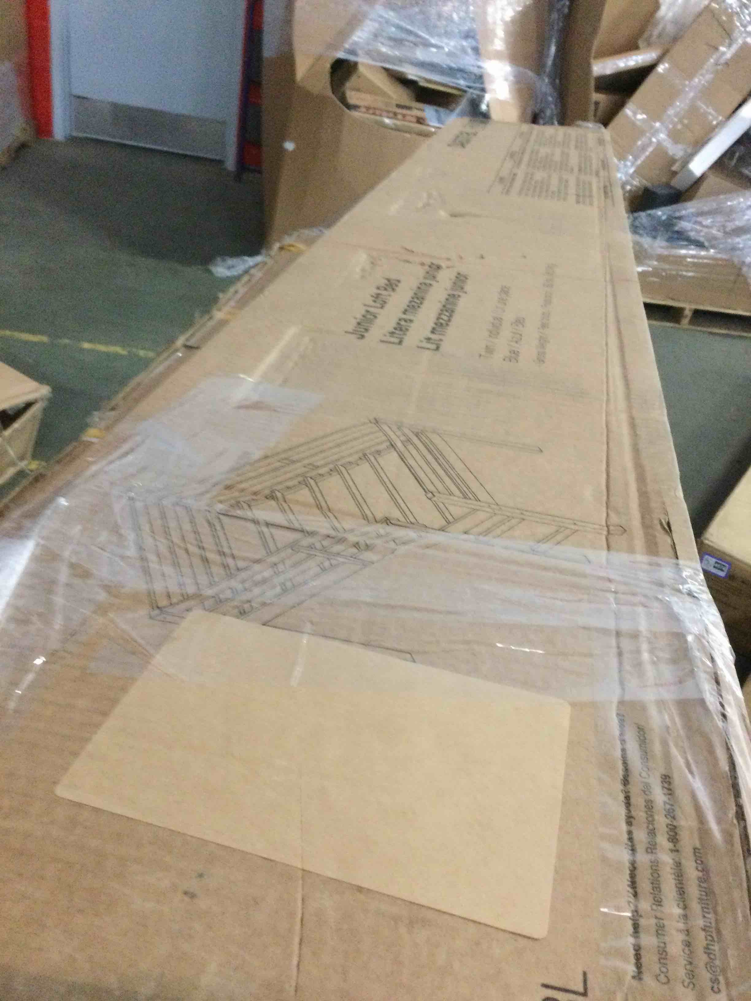 https://s3.amazonaws.com/lotting-images-prod/bidfta/PPE2104578_1755273940904.jpeg