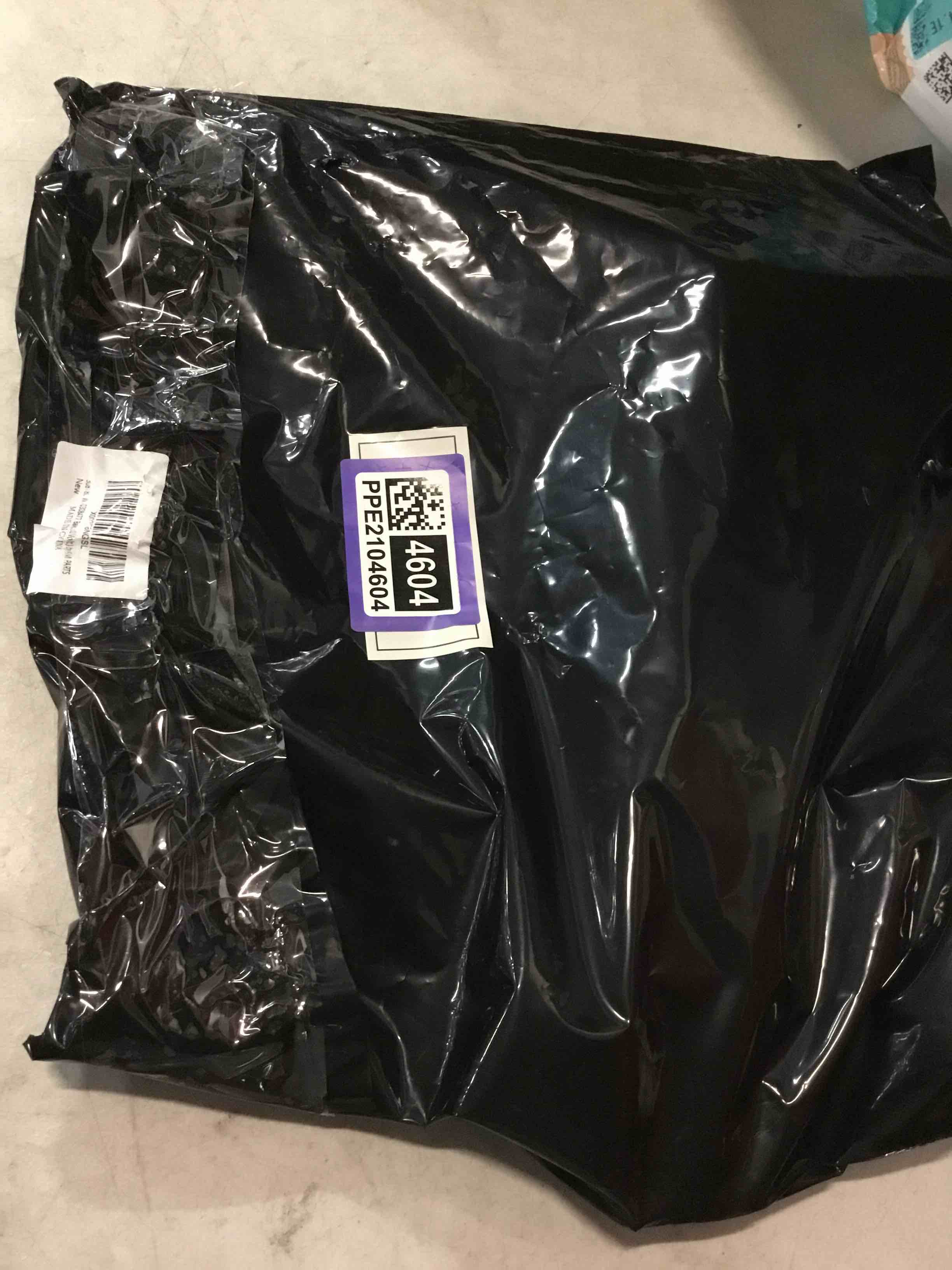 https://s3.amazonaws.com/lotting-images-prod/bidfta/PPE2104604_1755621810775.jpeg