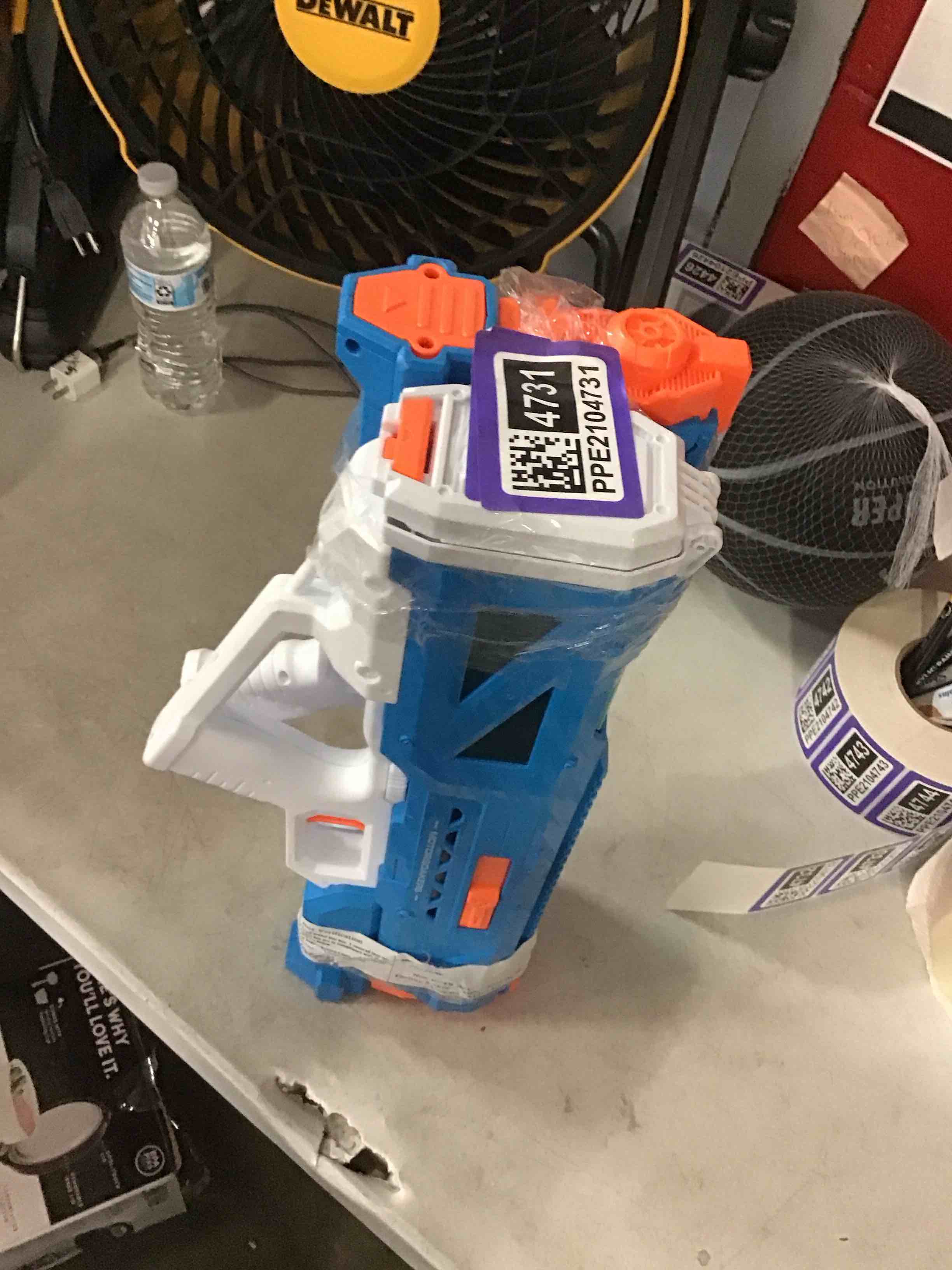 https://s3.amazonaws.com/lotting-images-prod/bidfta/PPE2104731_1756395657342.jpeg