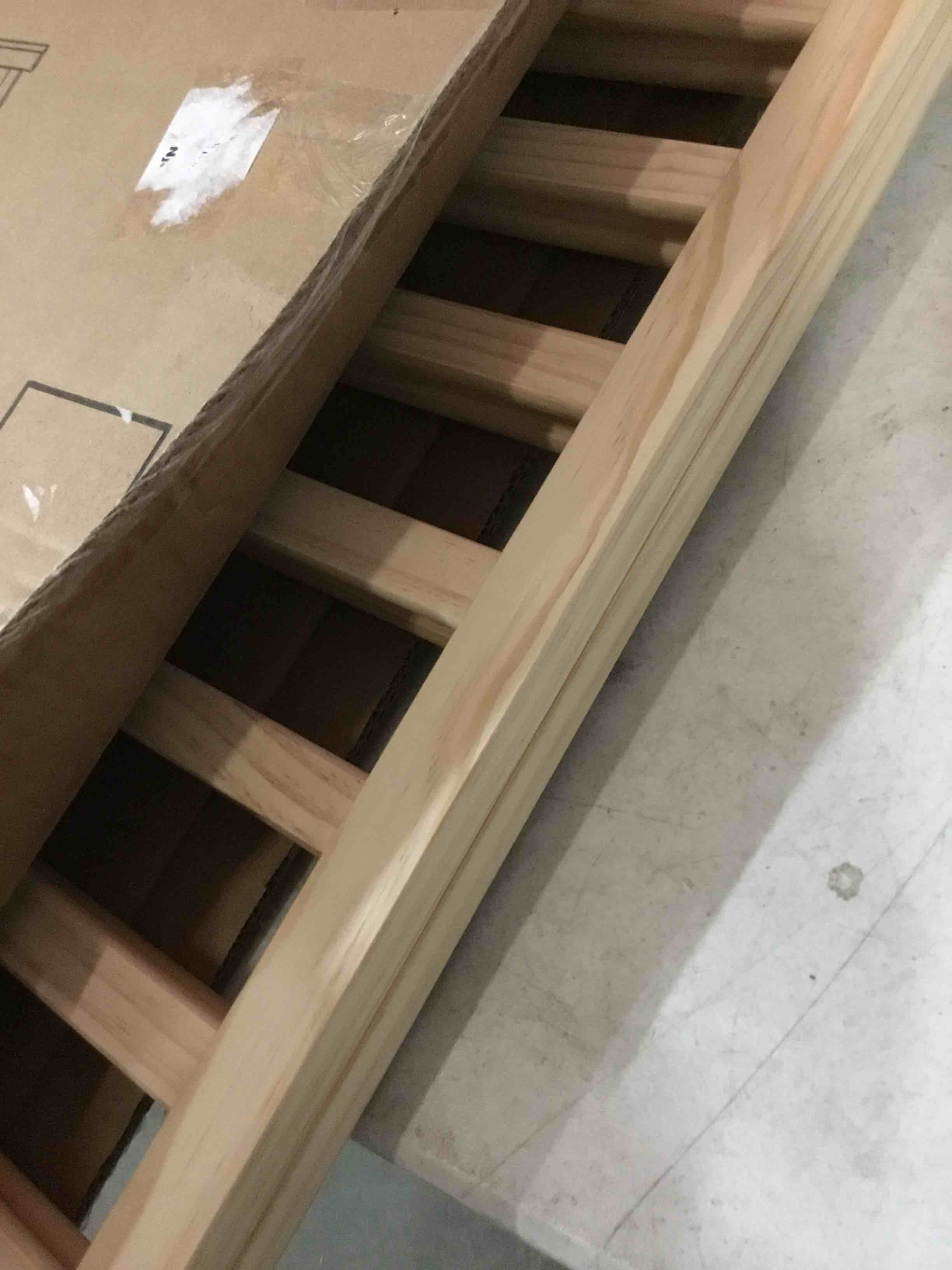 https://s3.amazonaws.com/lotting-images-prod/bidfta/PPE2104942_1757507769986.jpeg