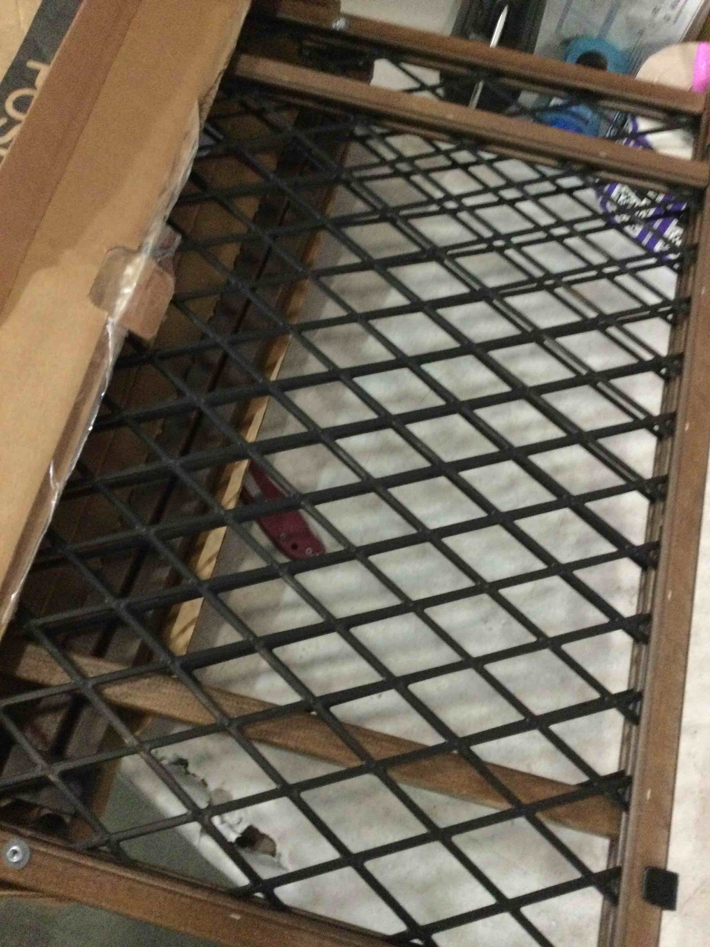 https://s3.amazonaws.com/lotting-images-prod/bidfta/PPE2104961_1757617253670.jpeg