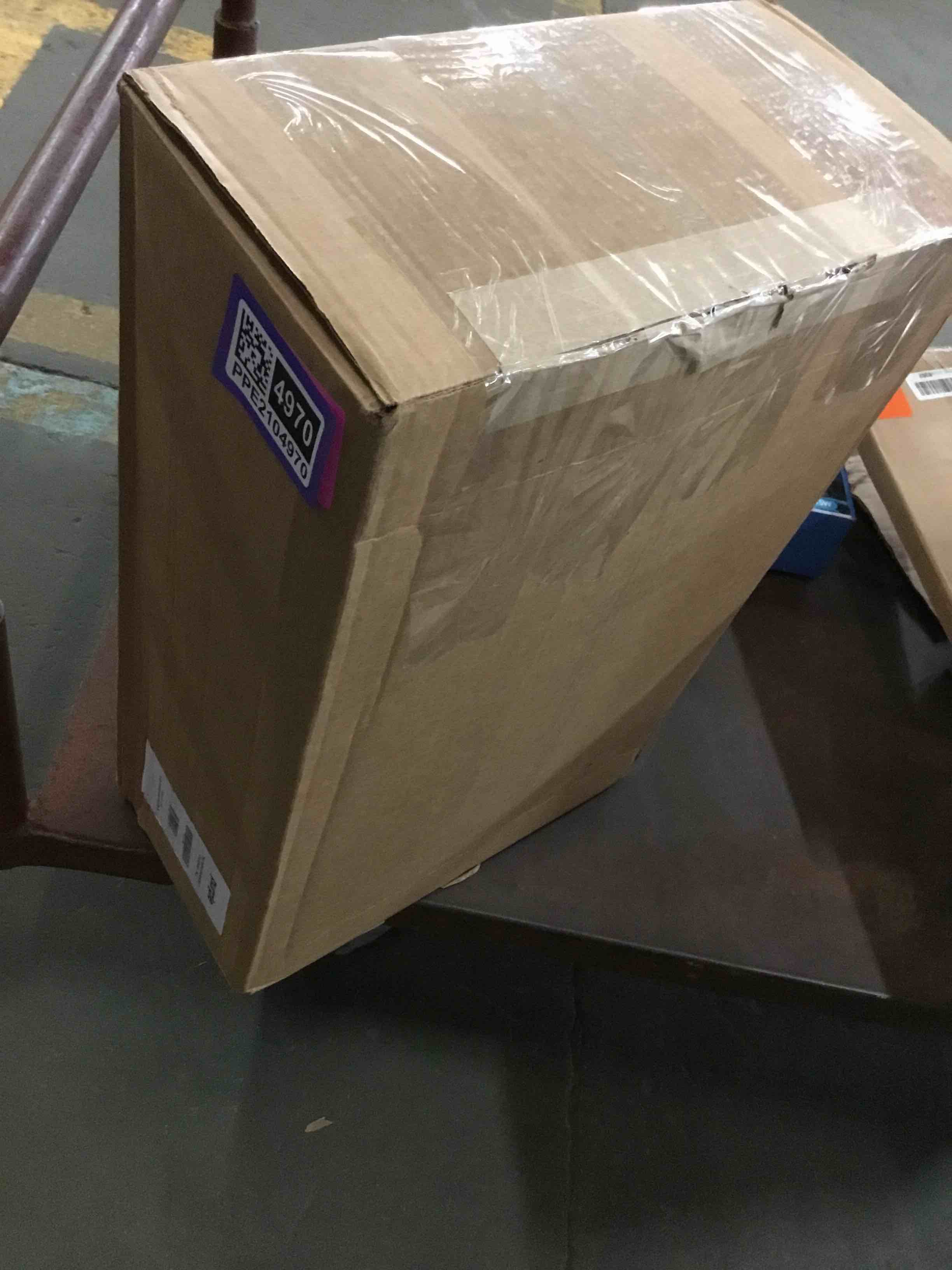 https://s3.amazonaws.com/lotting-images-prod/bidfta/PPE2104970_1757694485094.jpeg
