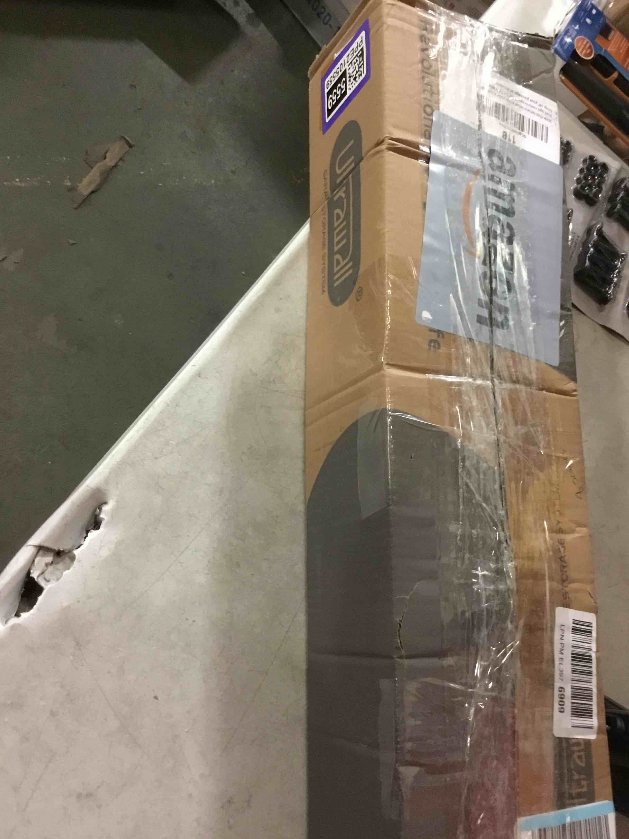 https://s3.amazonaws.com/lotting-images-prod/bidfta/PPE2105559_1759491388501.jpeg